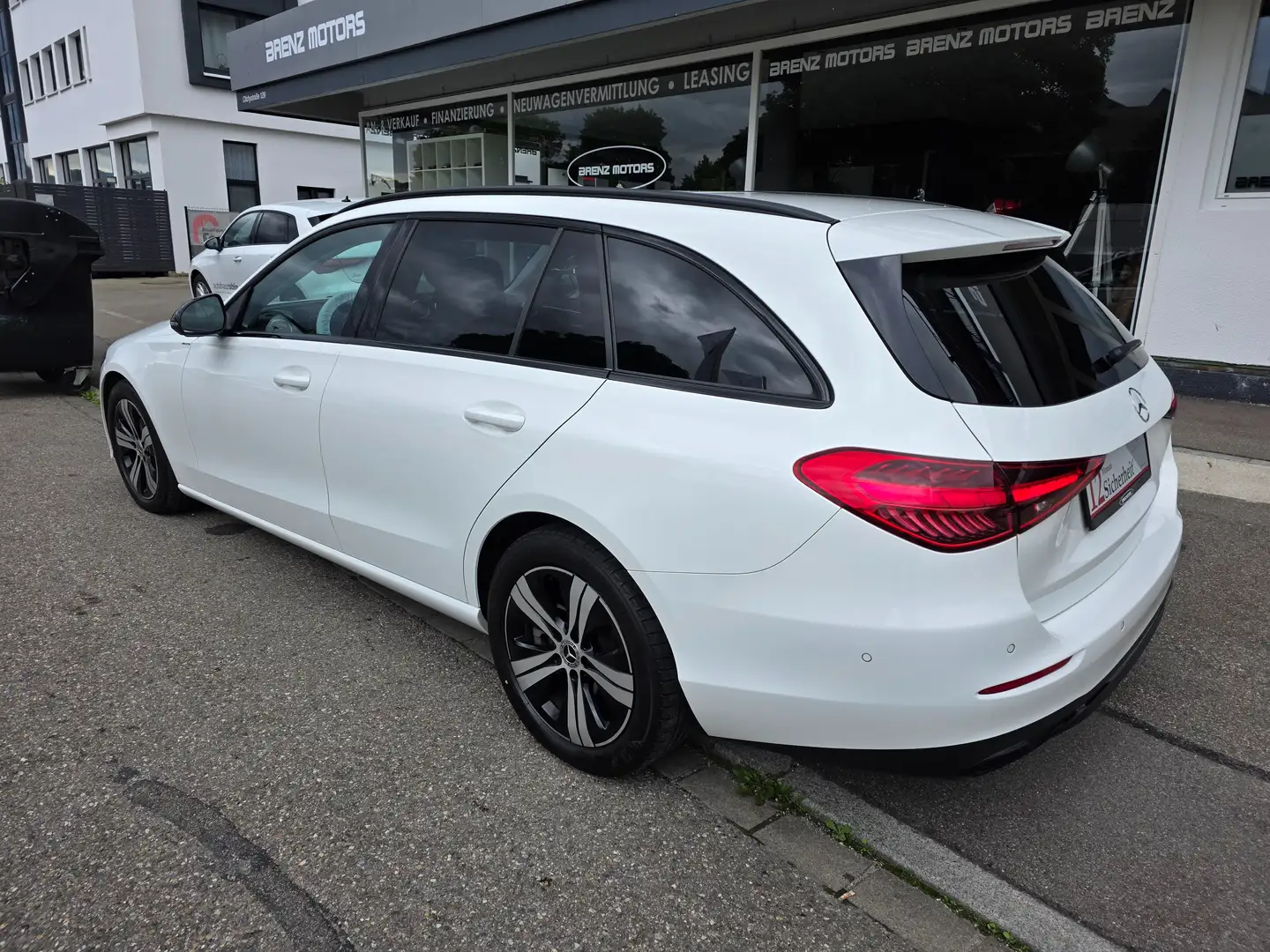 Mercedes-Benz C 220 d 4Matic-Leder-Night Pak-Spur Ass.+ 1J.Garantie Blanc - 2
