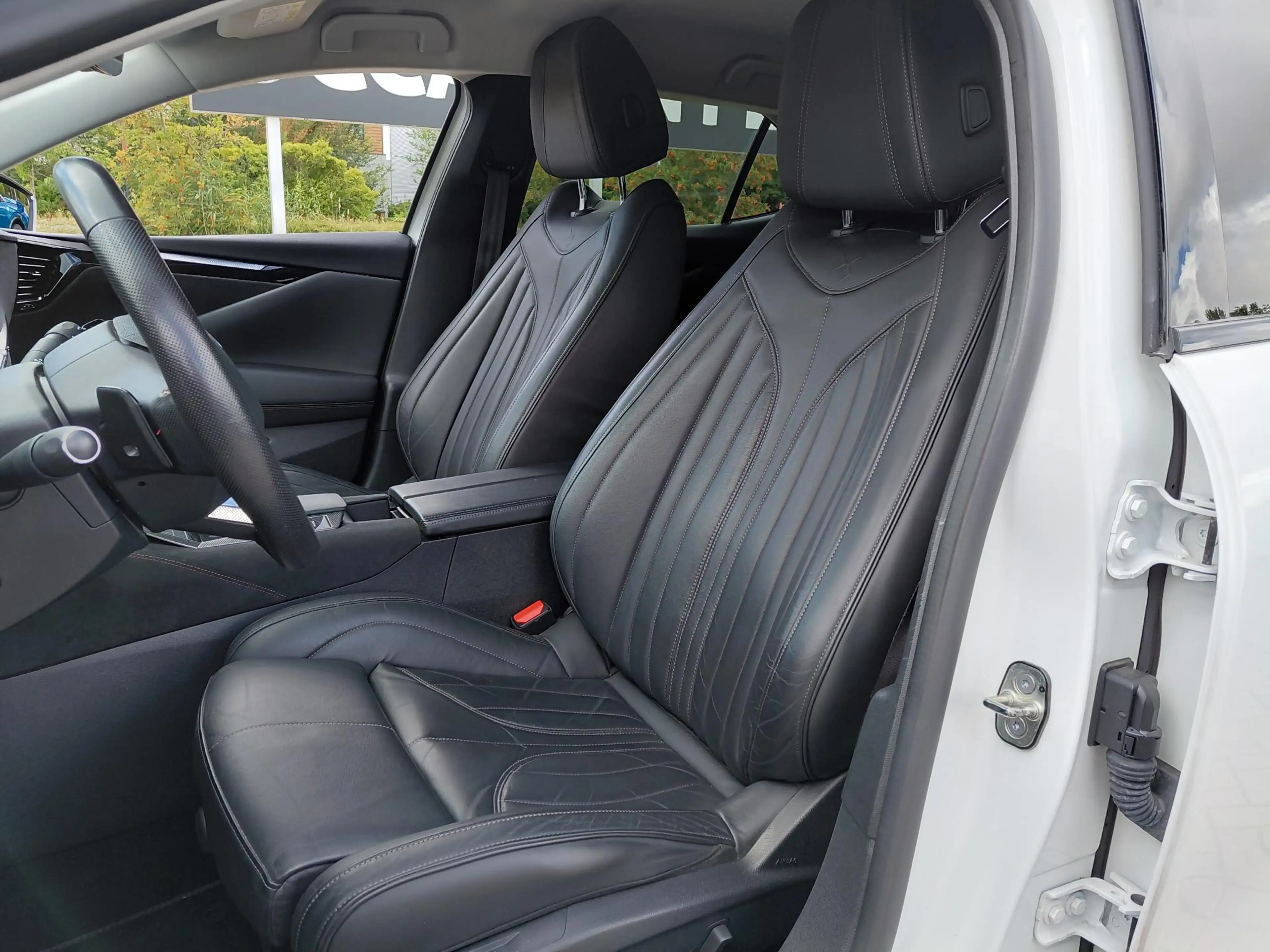 DS Automobiles DS 4 E-Tense Performance Line — photo 5