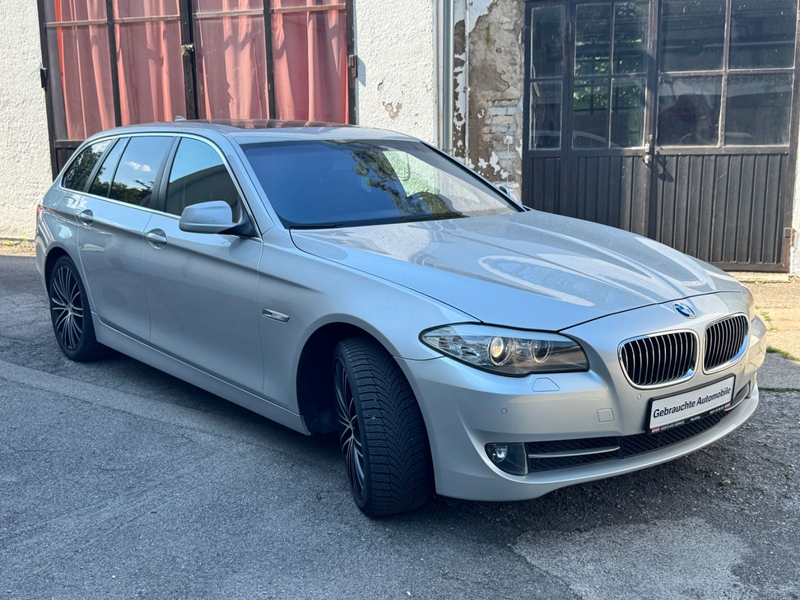 BMW 528 i Touring ° Aut. ° Navi ° Panorama — photo 2