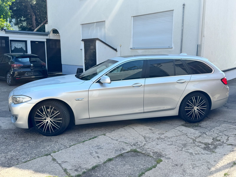 BMW 528 i Touring ° Aut. ° Navi ° Panorama — photo 5