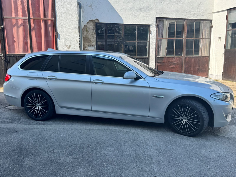 BMW 528 i Touring ° Aut. ° Navi ° Panorama — photo 6