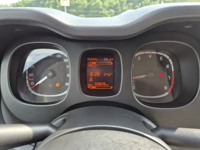 Fiat Panda view 13