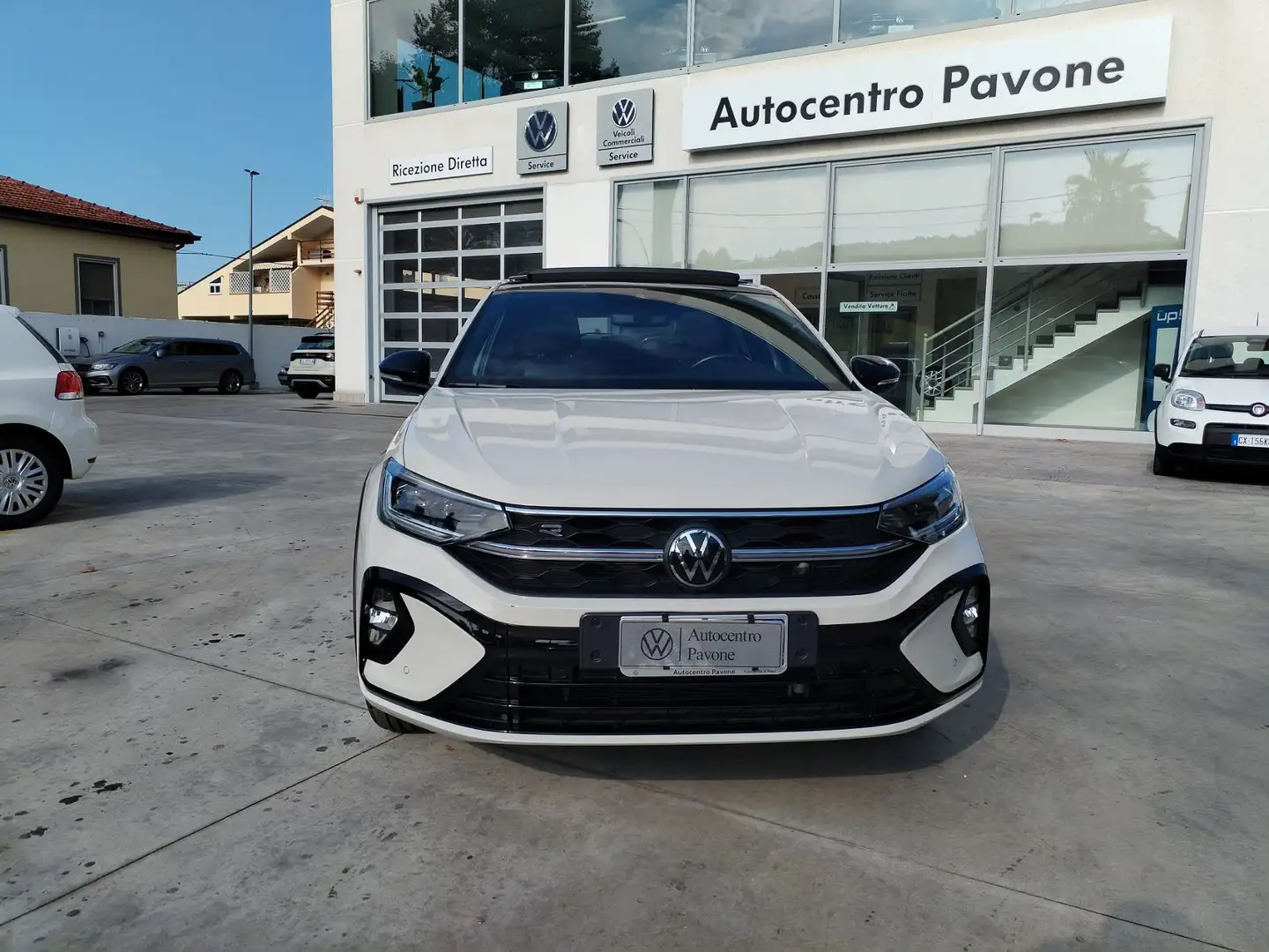 Volkswagen Taigo 1.0 tsi R-Line 115cv dsg -Matrix-IQ Drive-Tetto- Gris - 2