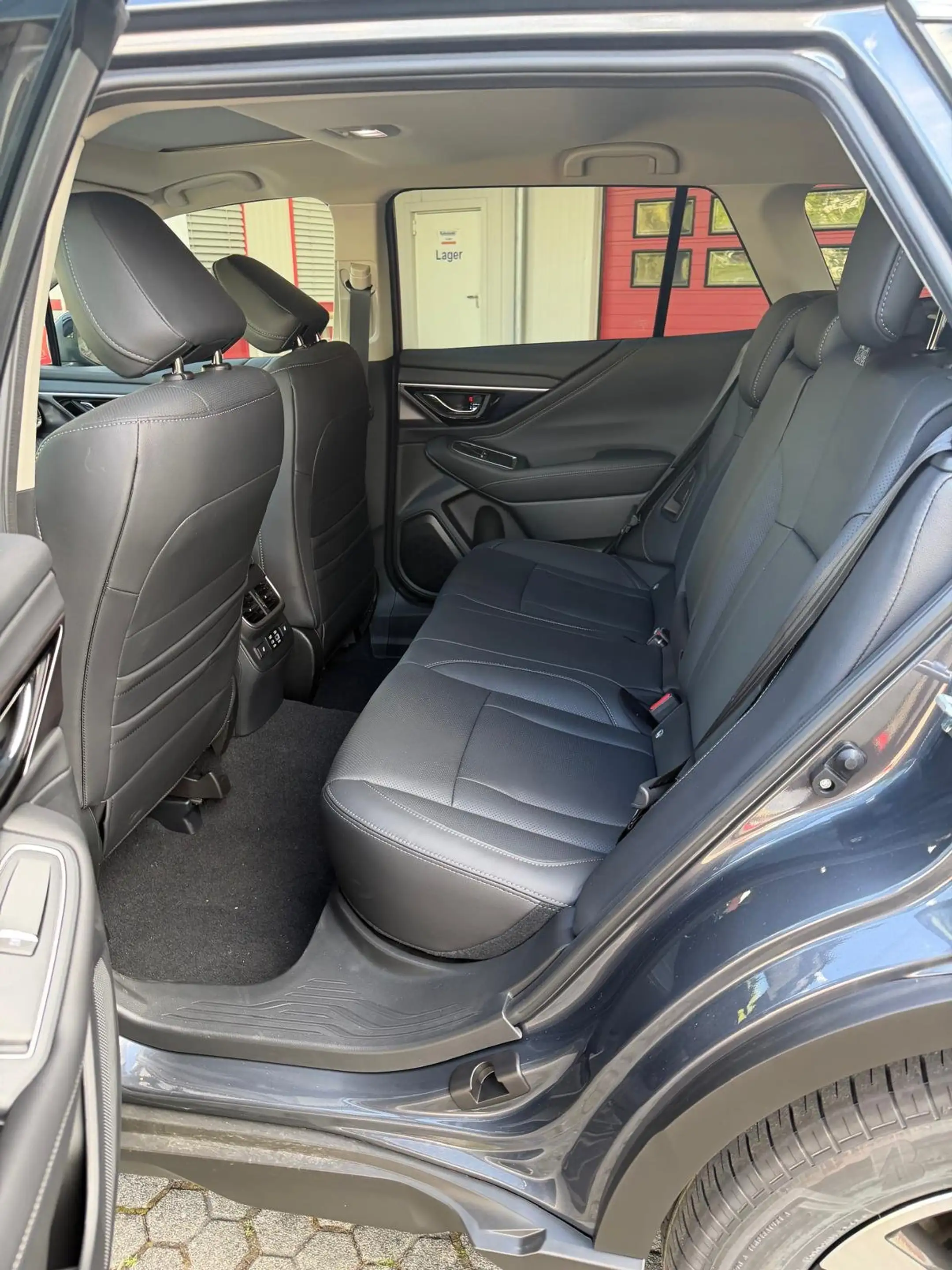 Subaru OUTBACK Platinum — photo 10