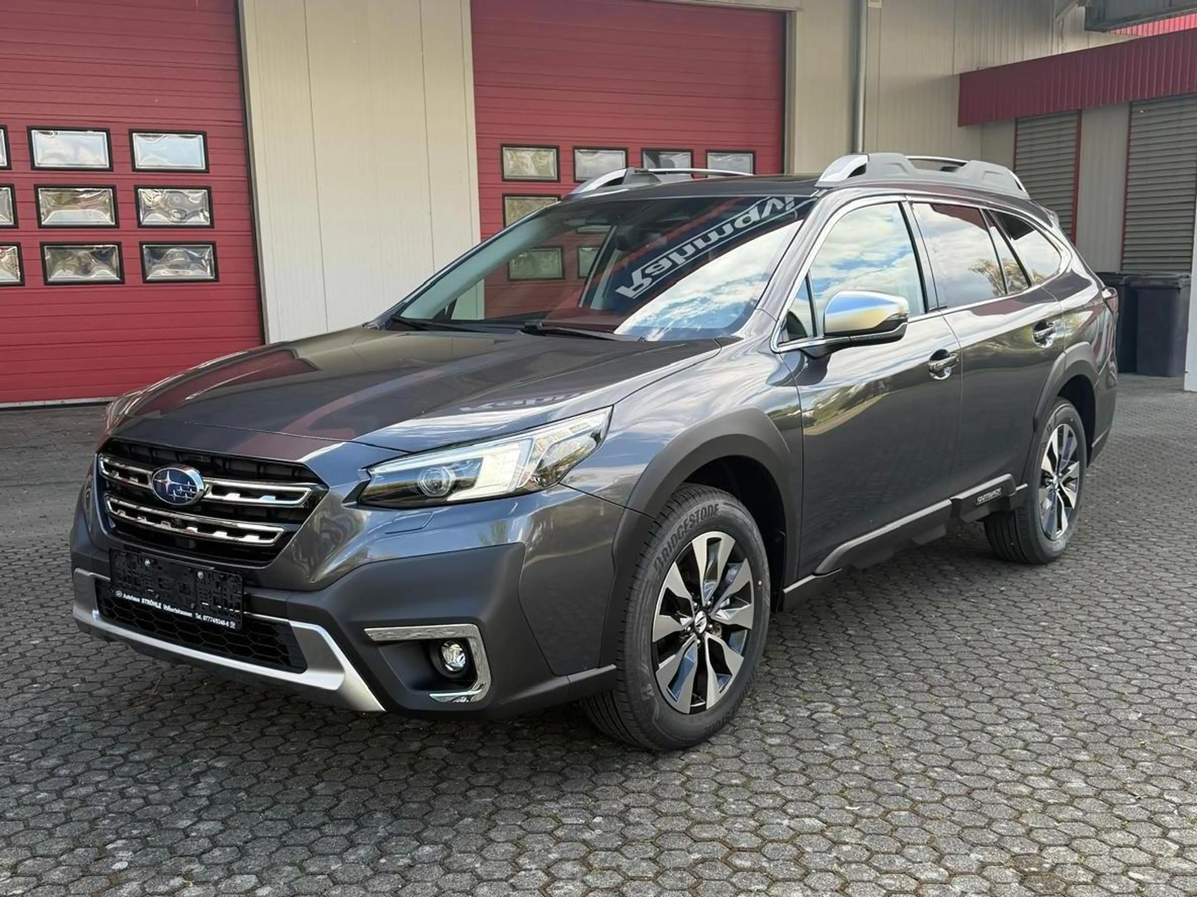 Subaru OUTBACK Platinum — photo 2
