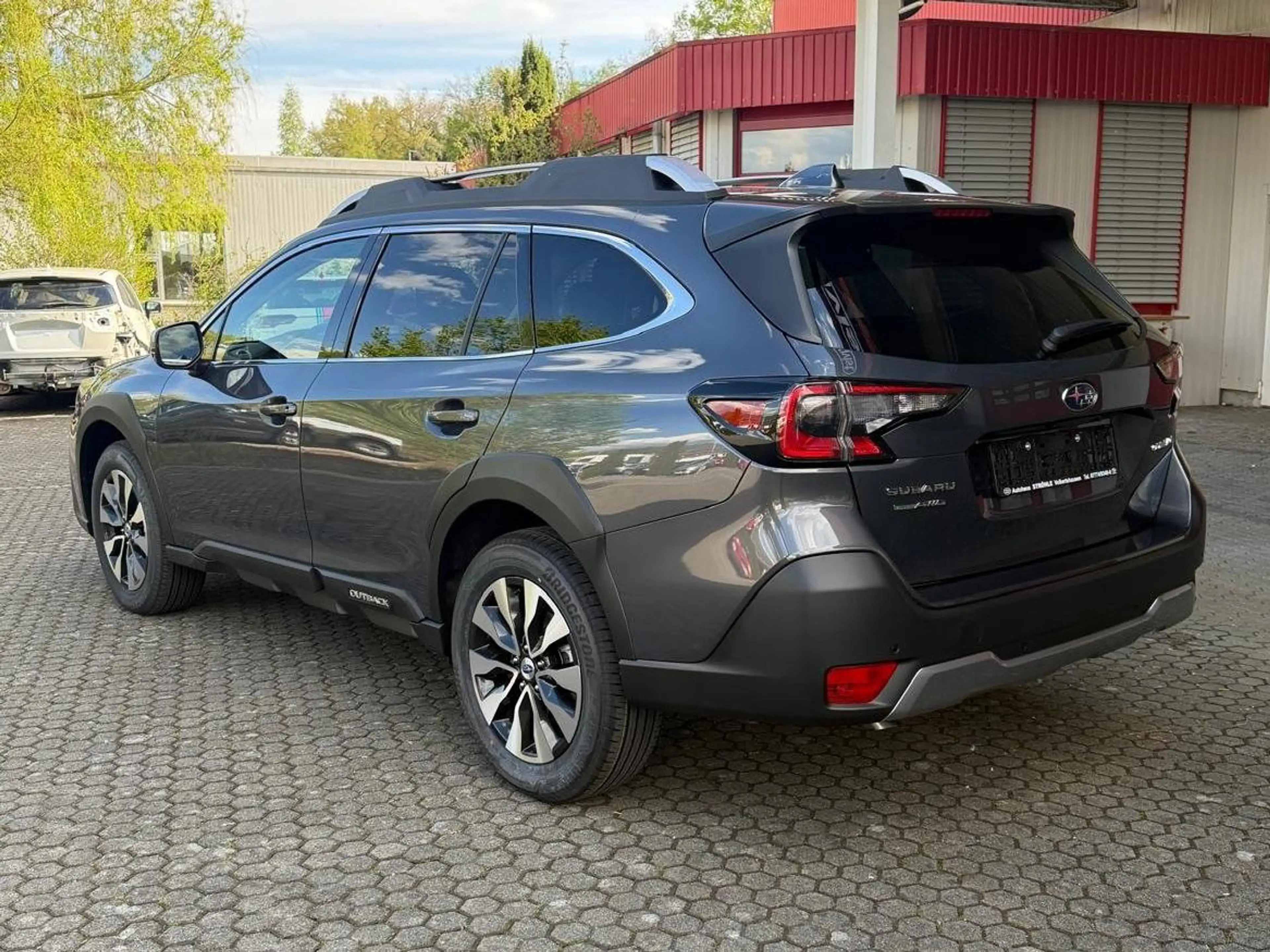 Subaru OUTBACK Platinum — photo 3
