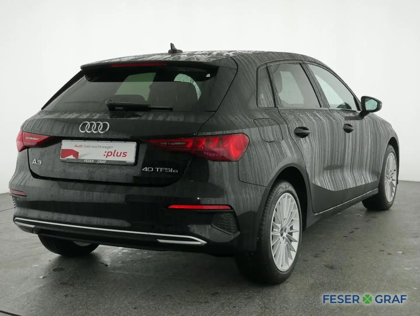 Audi A3 40 TFSI e Adv Navi,LED,Sitzhzg,PDC Schwarz - 2