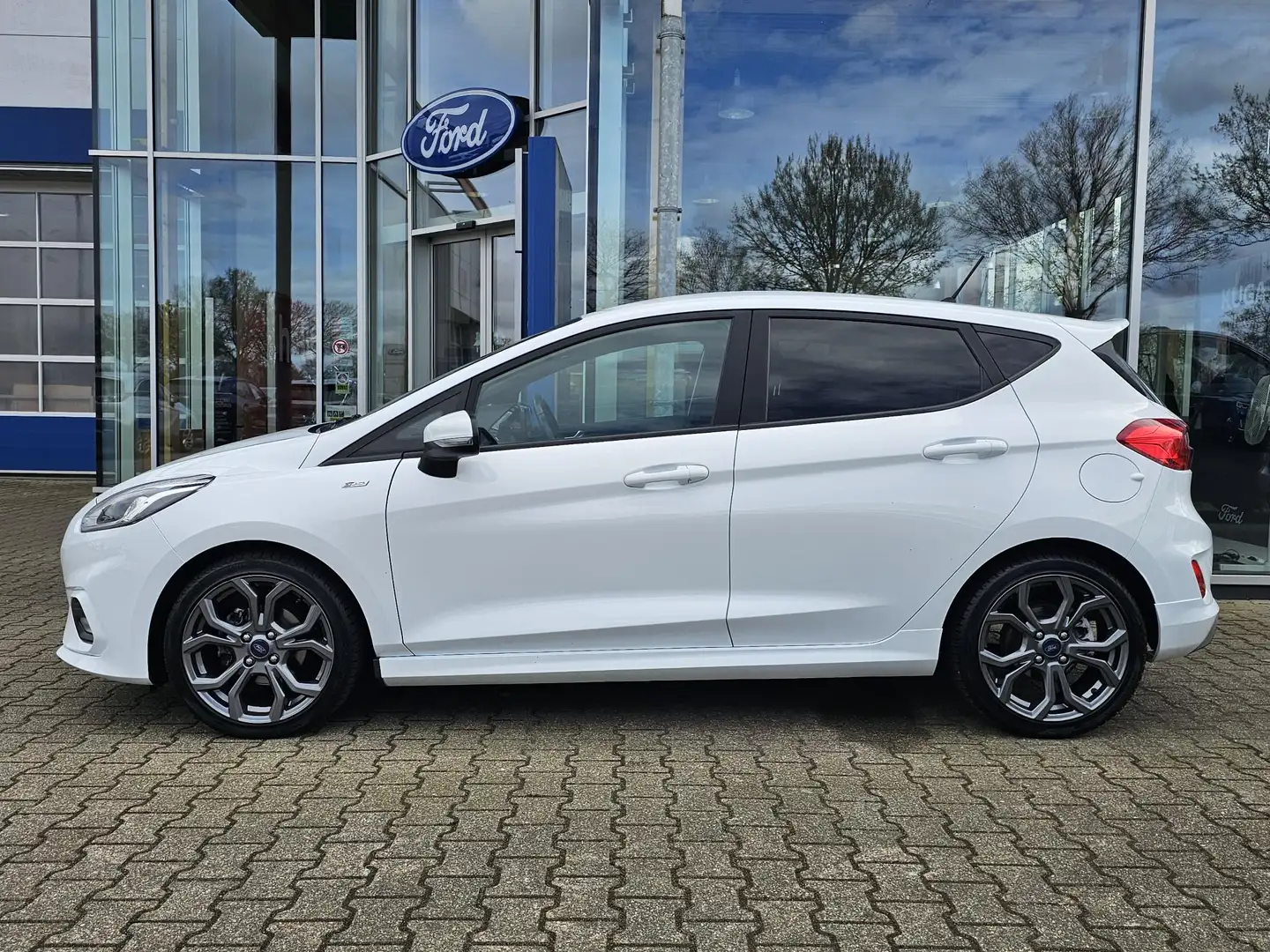 Ford Fiesta 1.0 EcoBoost ST-Line Navigatie | Cruise control | Bianco - 2