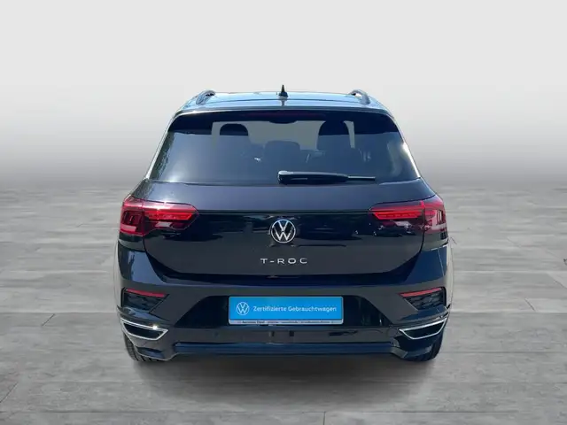 Volkswagen T-Roc view 4