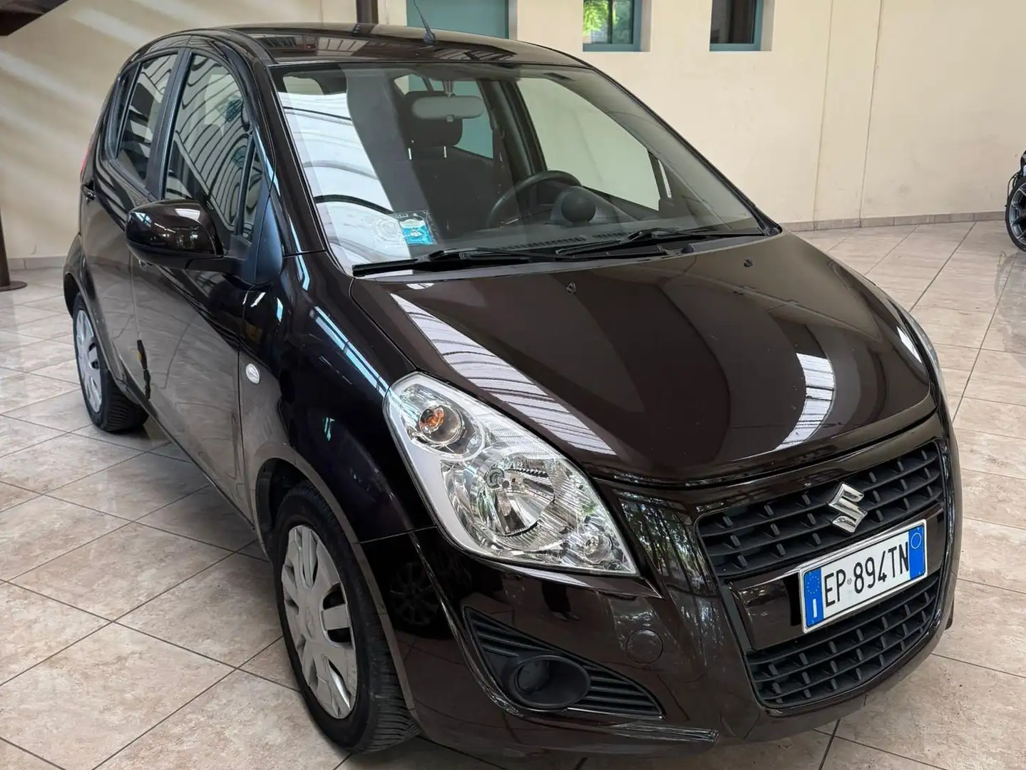 Suzuki Splash Splash 2012 1.0 vvt GL Style Marrone - 1