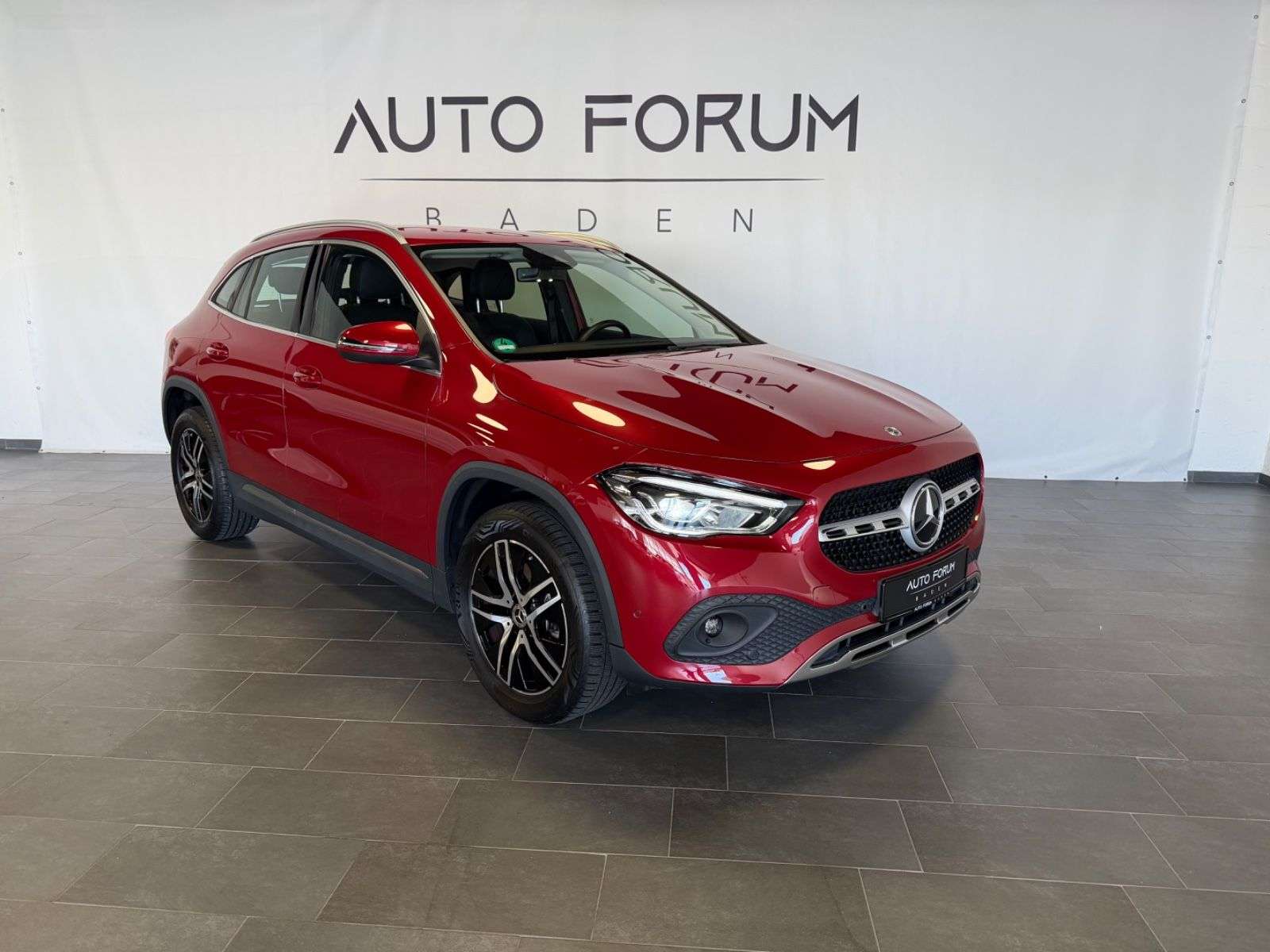 Second hand Mercedes Benz Gla-Class 200