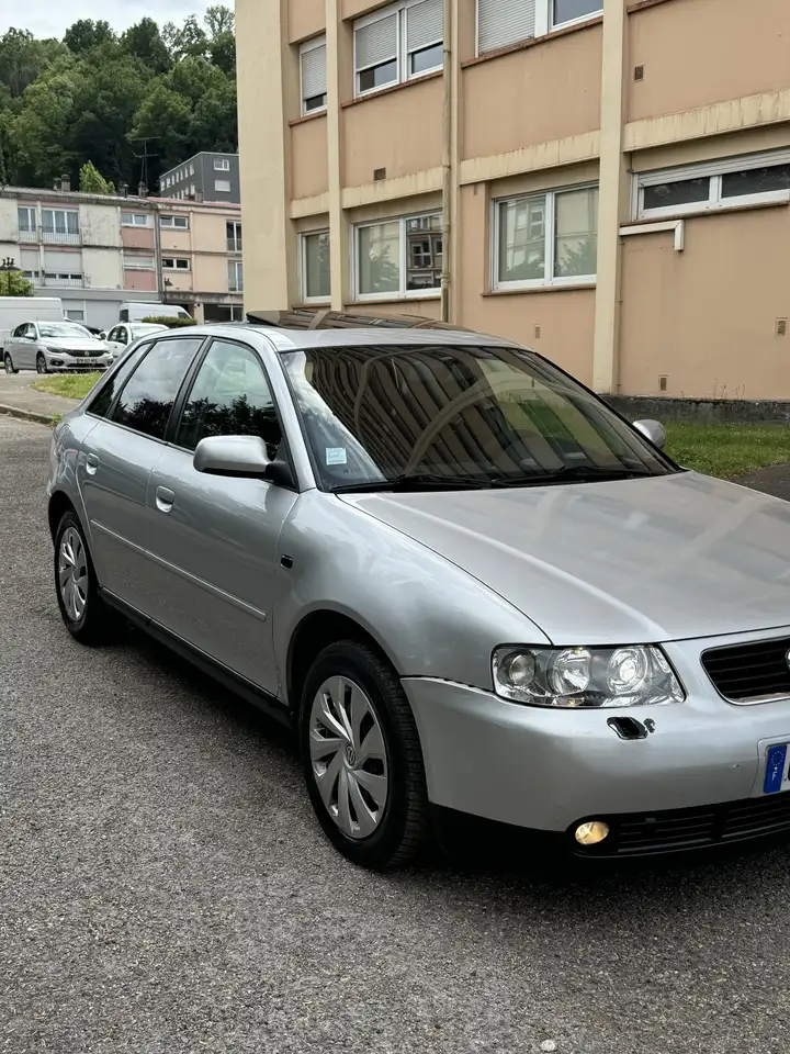 Audi A3 1.9tdi 101ch Repro, foto 4