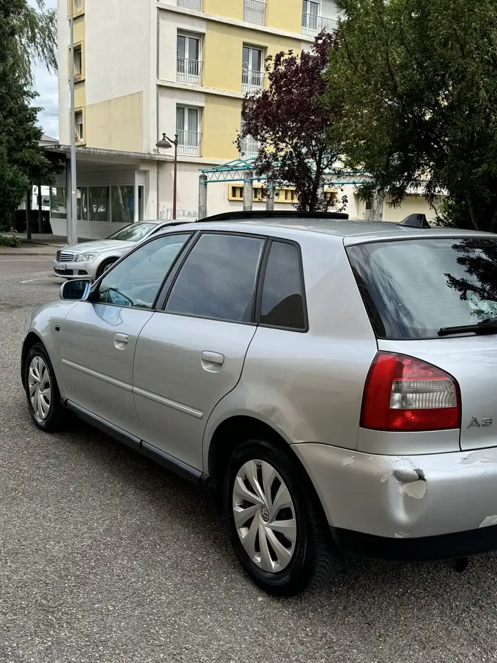 Audi A3 1.9tdi 101ch Repro, foto 8