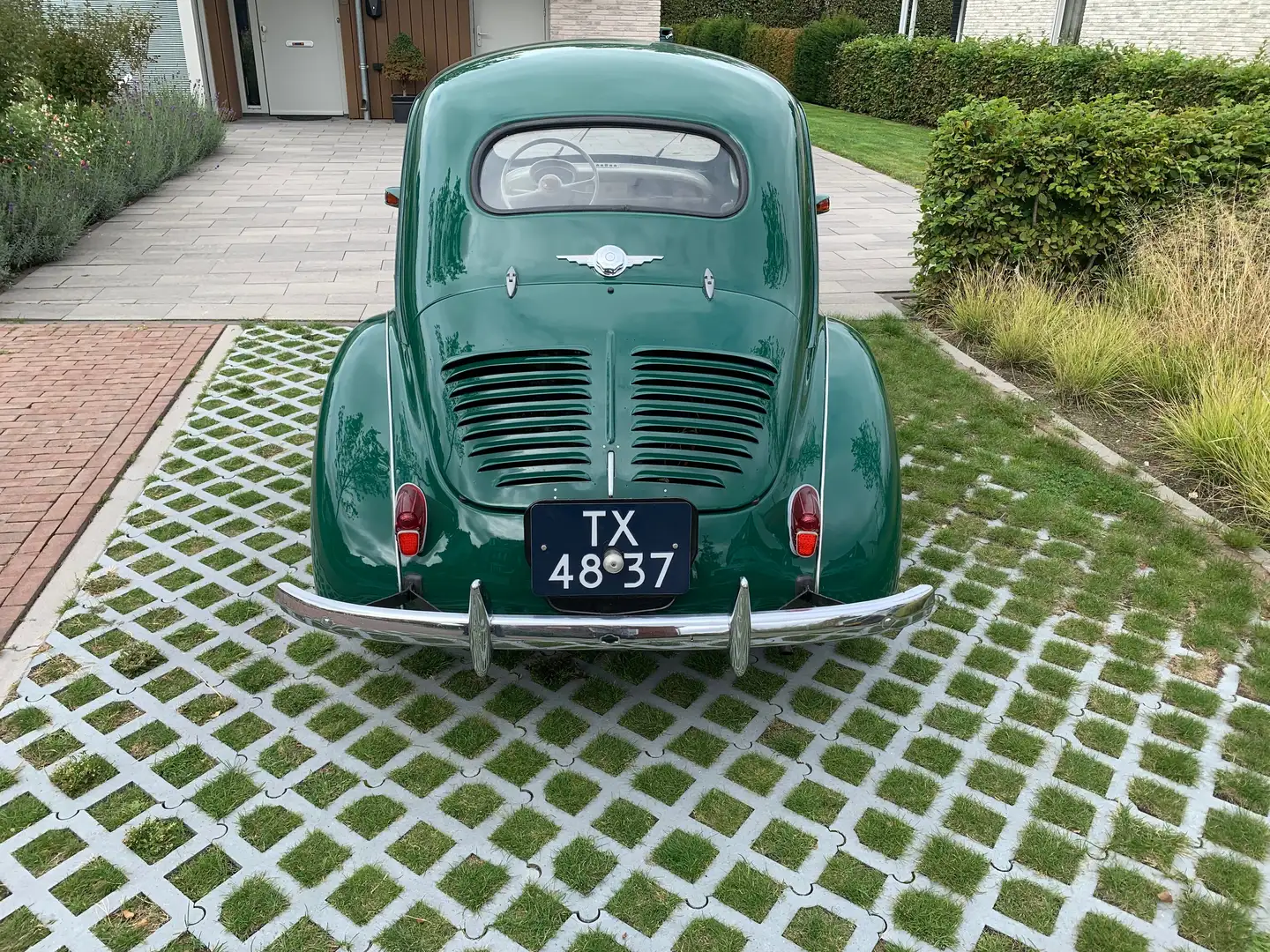 Renault R 4 4 CV Grün - 1