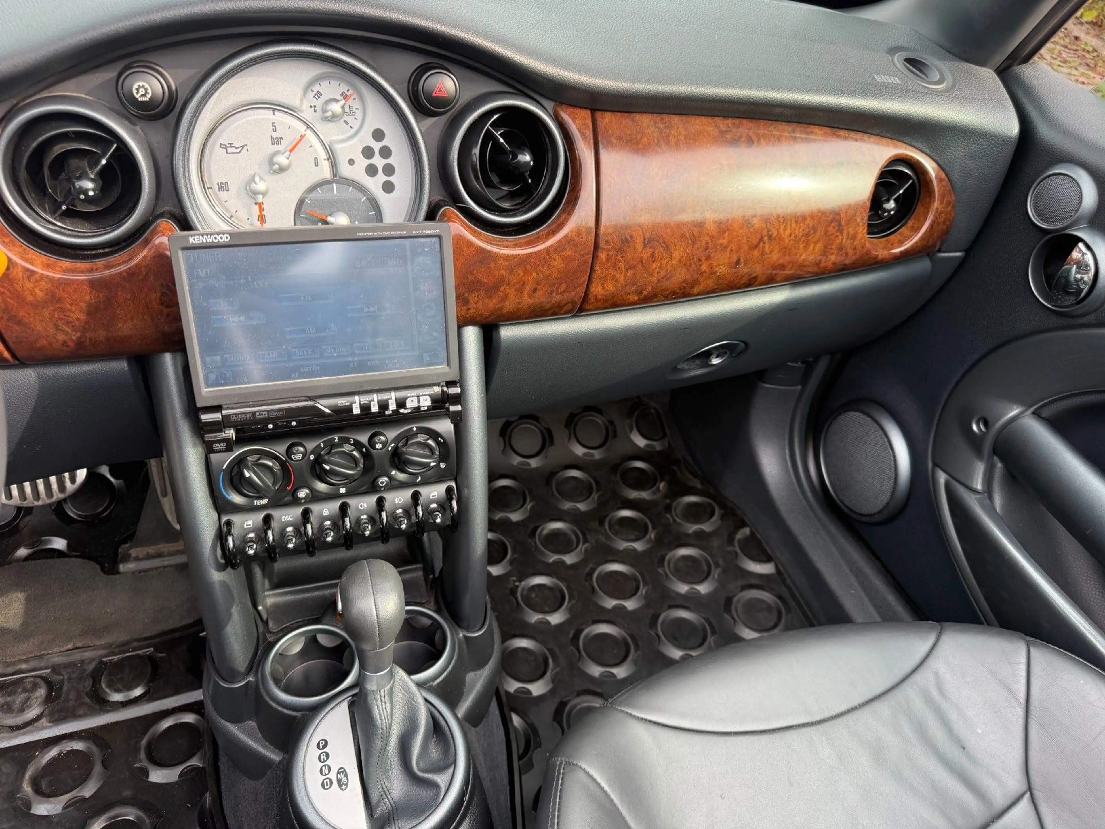 MINI Cooper S Cabrio Chrom LineS 1,6 Automatik — photo 11