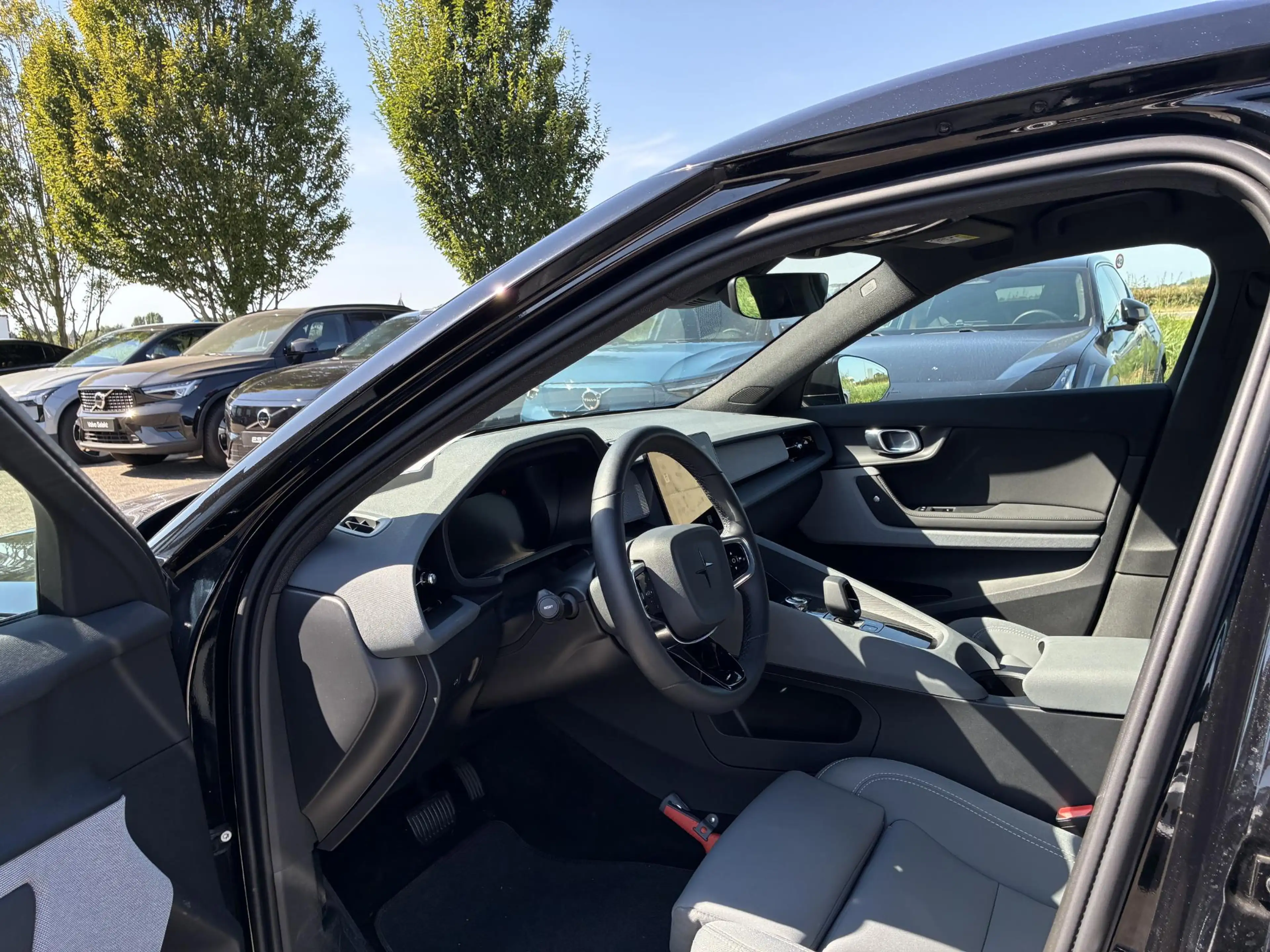 Polestar 2 Long Range Single Motor 78 kWh — photo 9