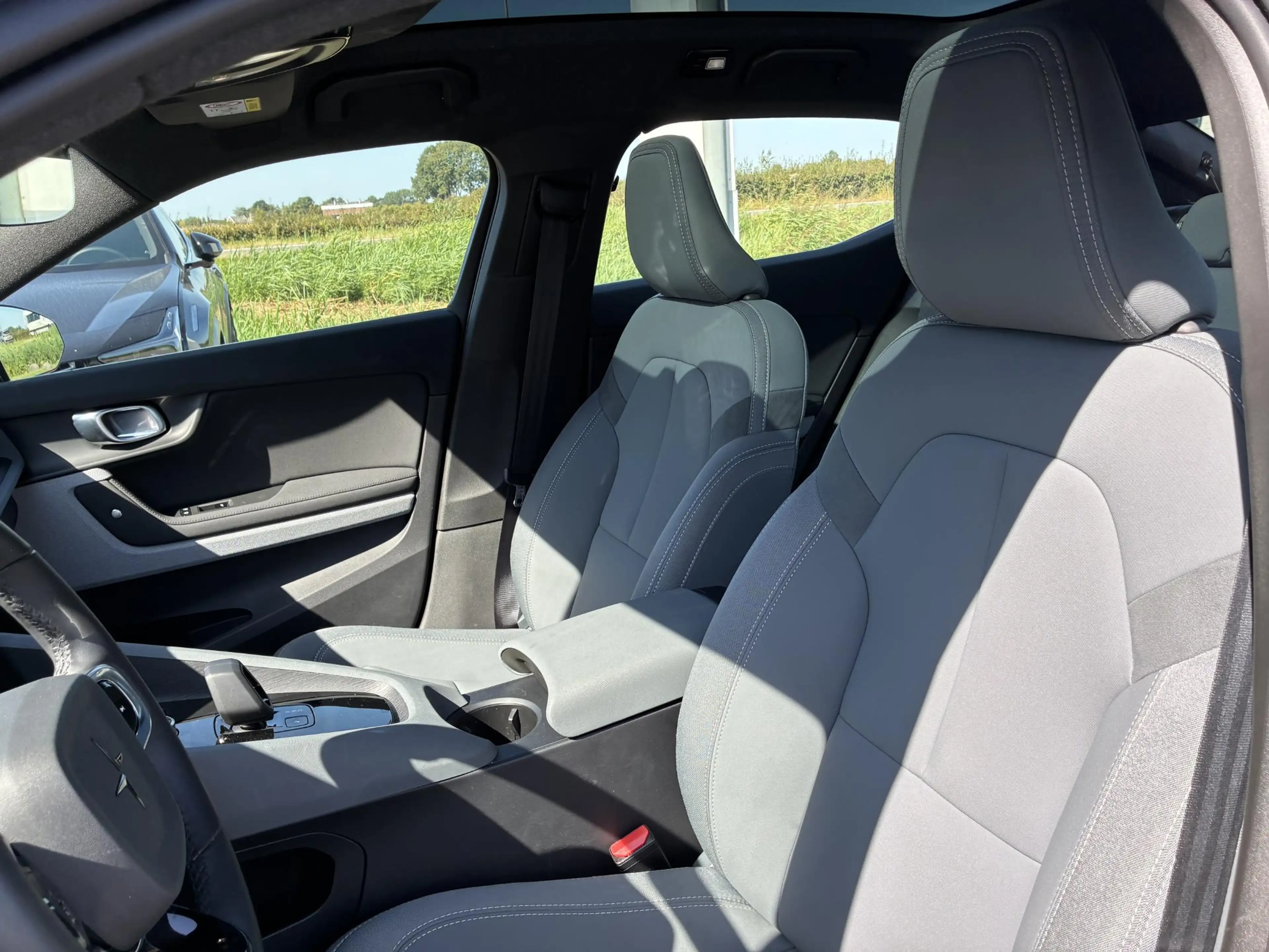 Polestar 2 Long Range Single Motor 78 kWh — photo 10