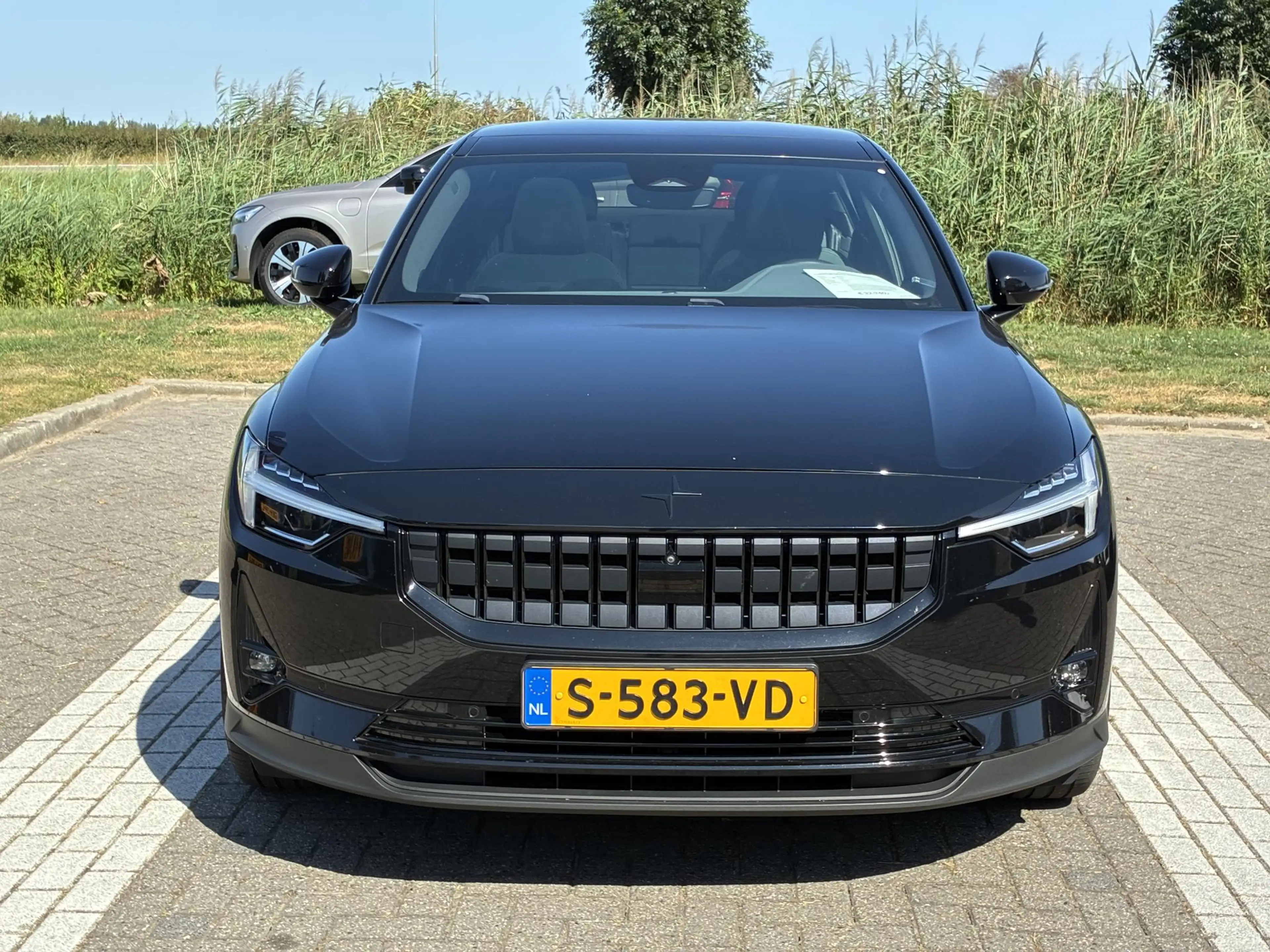 Polestar 2 Long Range Single Motor 78 kWh — photo 2