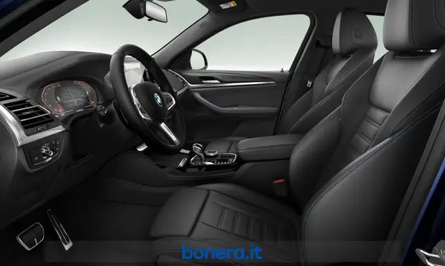 BMW X4 view 4