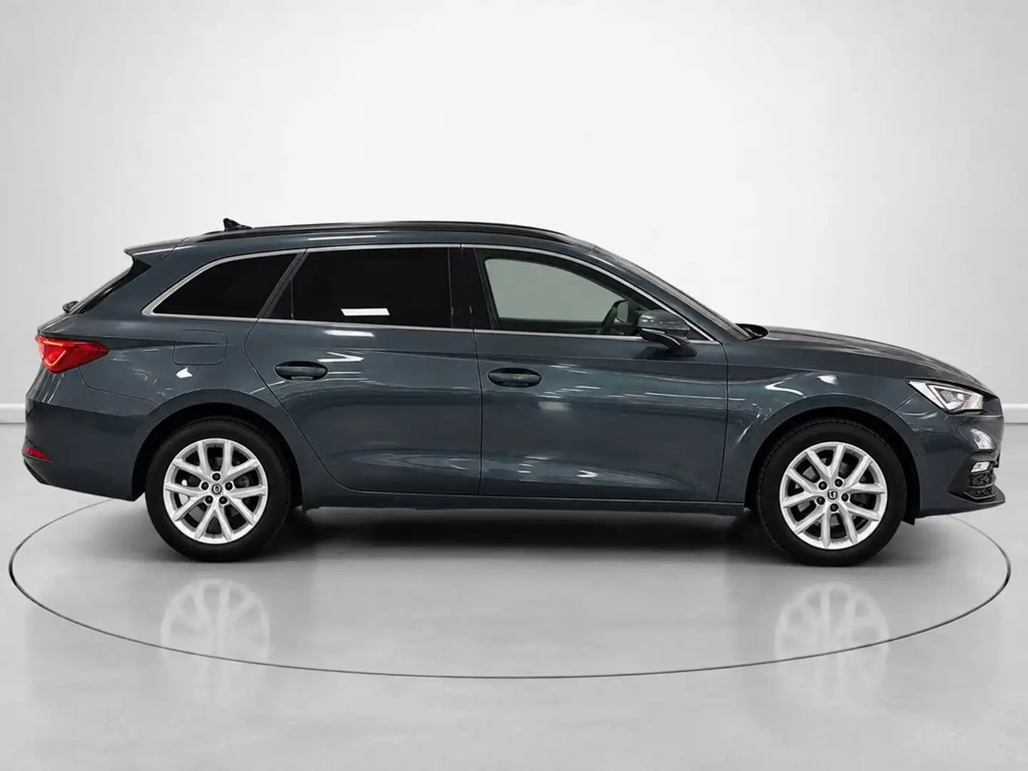 SEAT Leon ST 1.0 EcoTSI S&S Style XS 110 Gris - 2