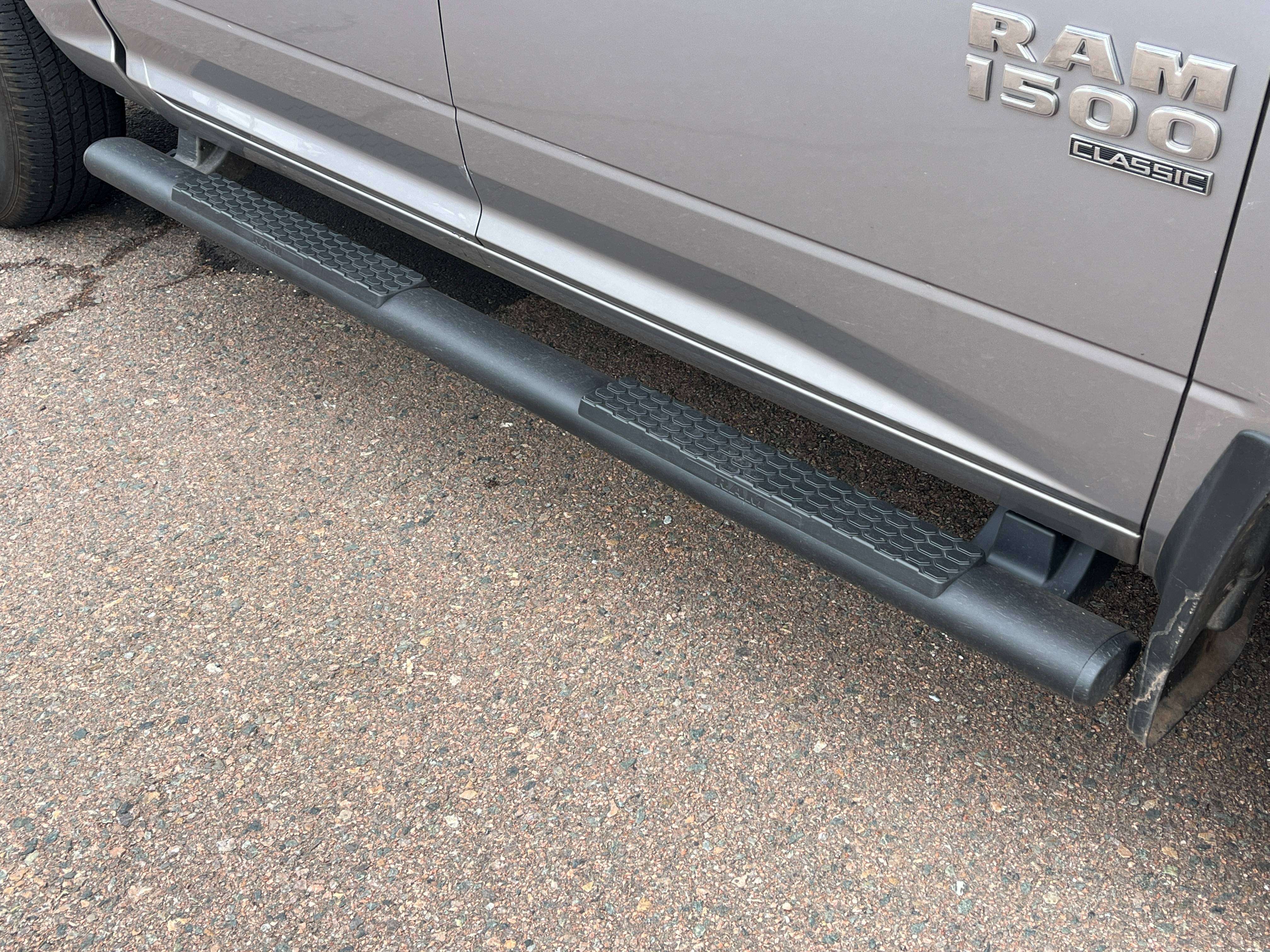 2024 RAM 1500 Classic Crew Cab