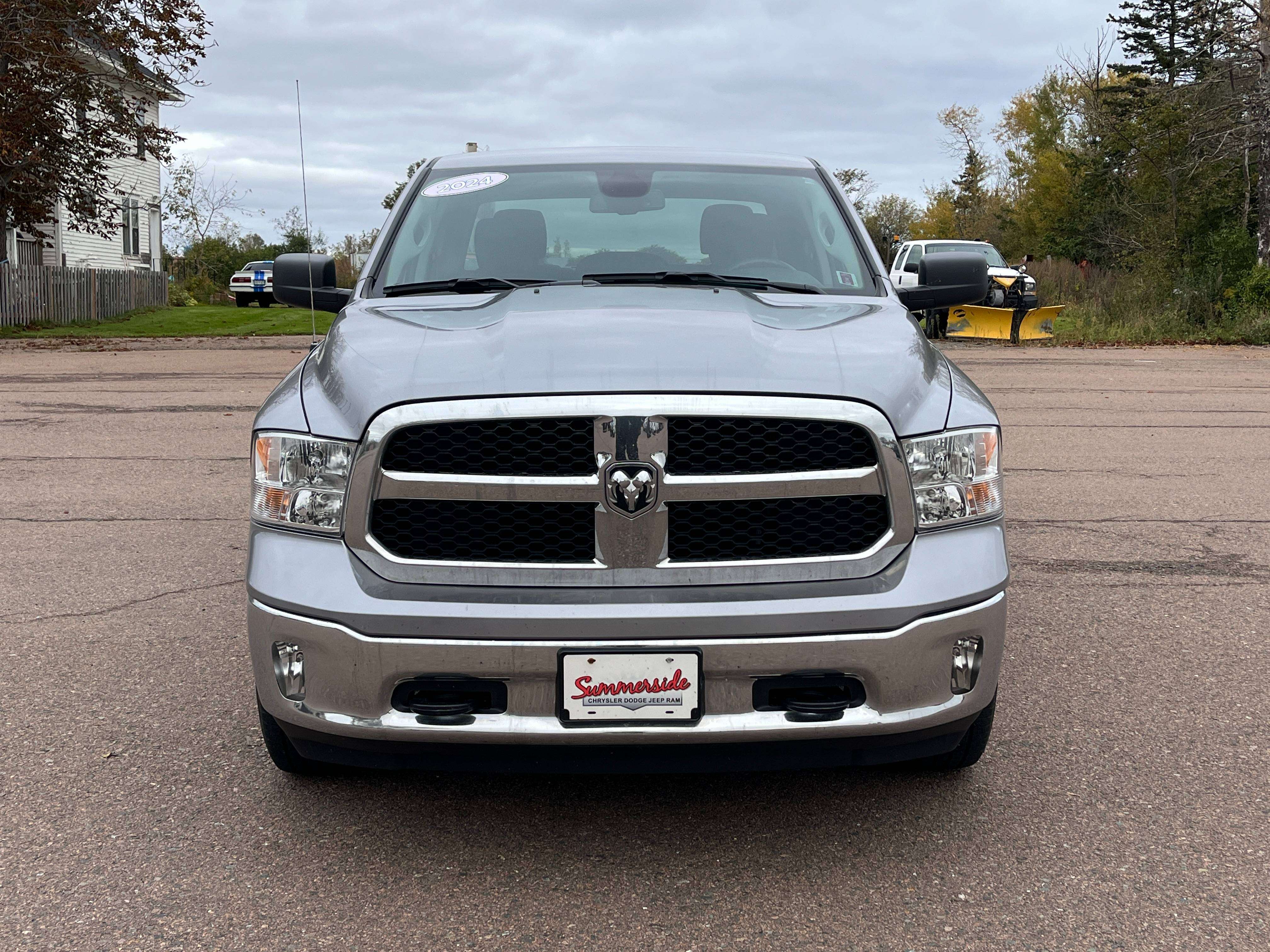 2024 RAM 1500 Classic Crew Cab
