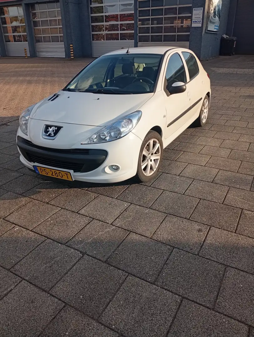 Peugeot 206 206+ - 1
