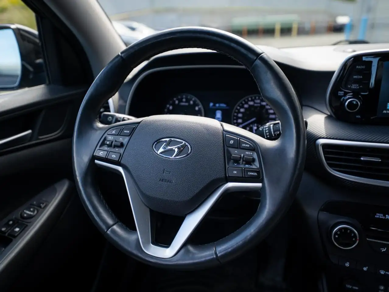 Hyundai TUCSON снимка Hyundai TUCSON