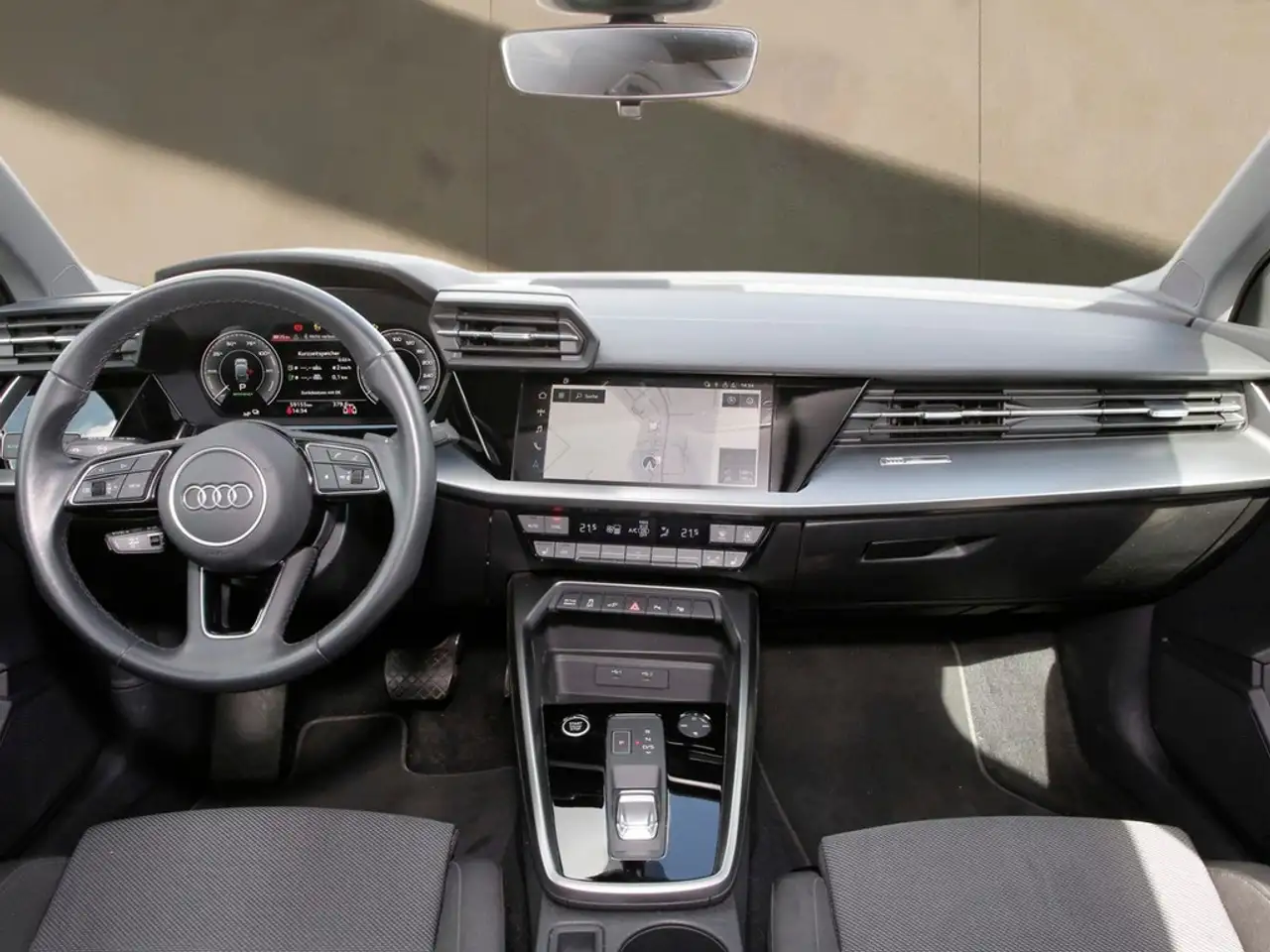 Audi A3 45 TFSI e S line 17" NAVIAPP+VC LED SHZ, миниатюра 8