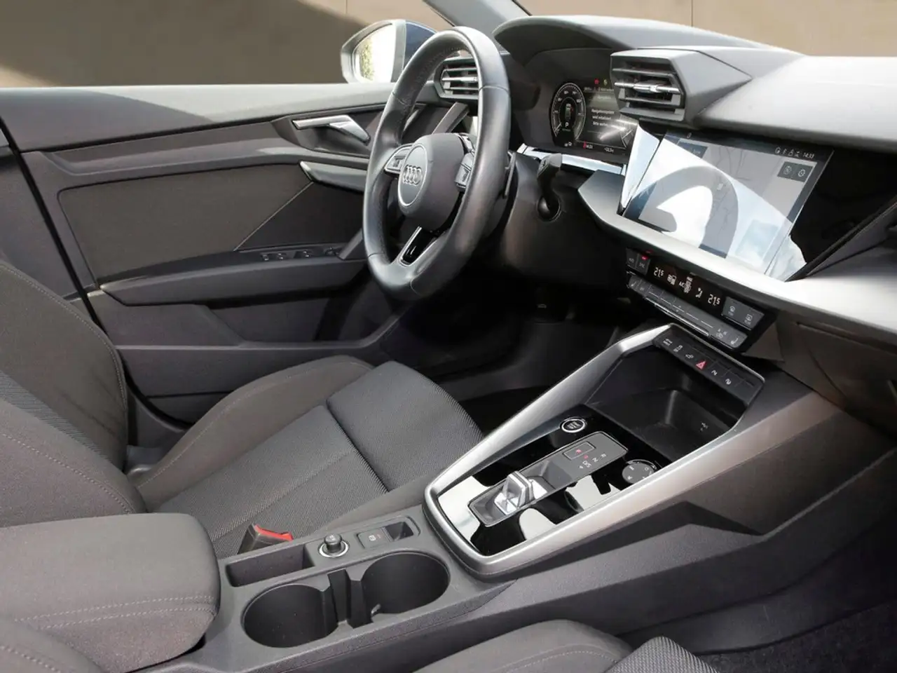 Audi A3 45 TFSI e S line 17" NAVIAPP+VC LED SHZ, миниатюра 13