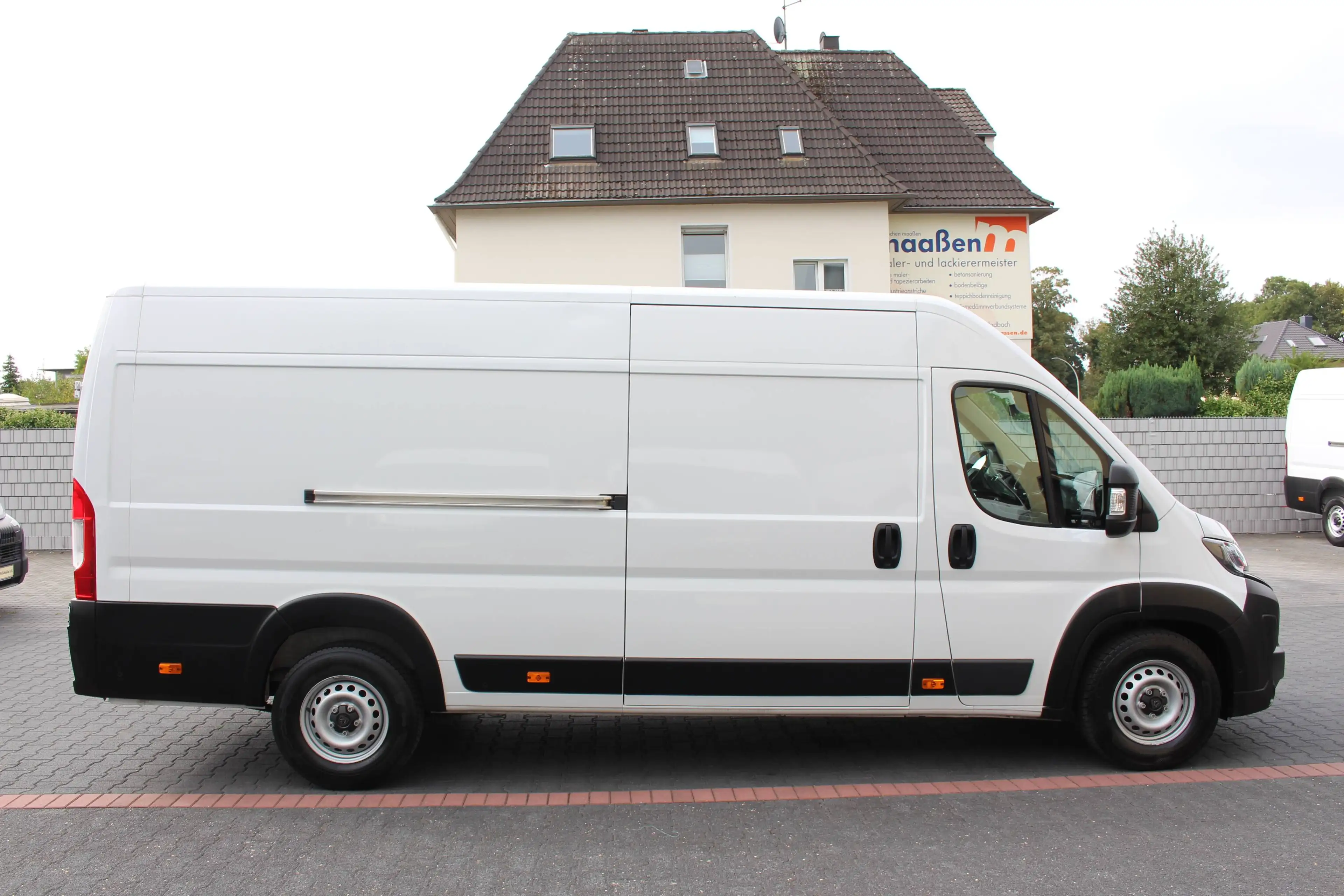 Peugeot Boxer 35 L4H2 180 Automatik *ACC*Kamera*360°PDC — photo 2