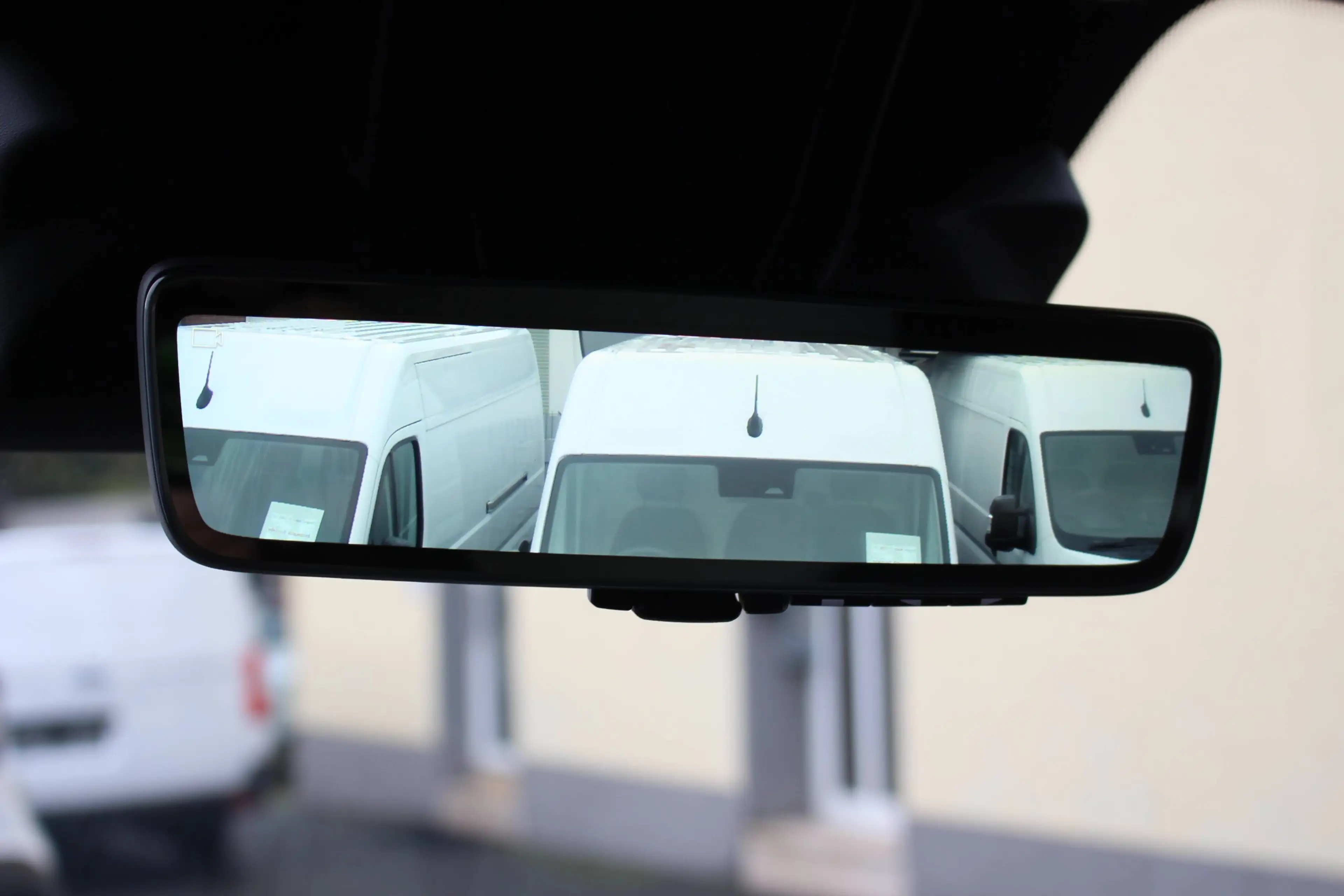 Peugeot Boxer 35 L4H2 180 Automatik *ACC*Kamera*360°PDC — photo 13