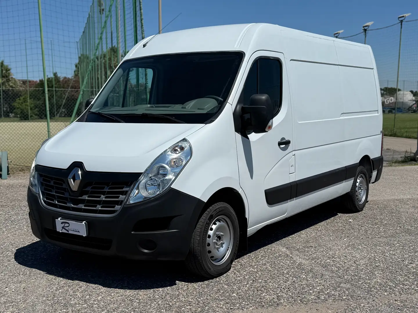 Renault Master 2.3 dCi (130 CV) L2H2 MM35 Blanc - 1