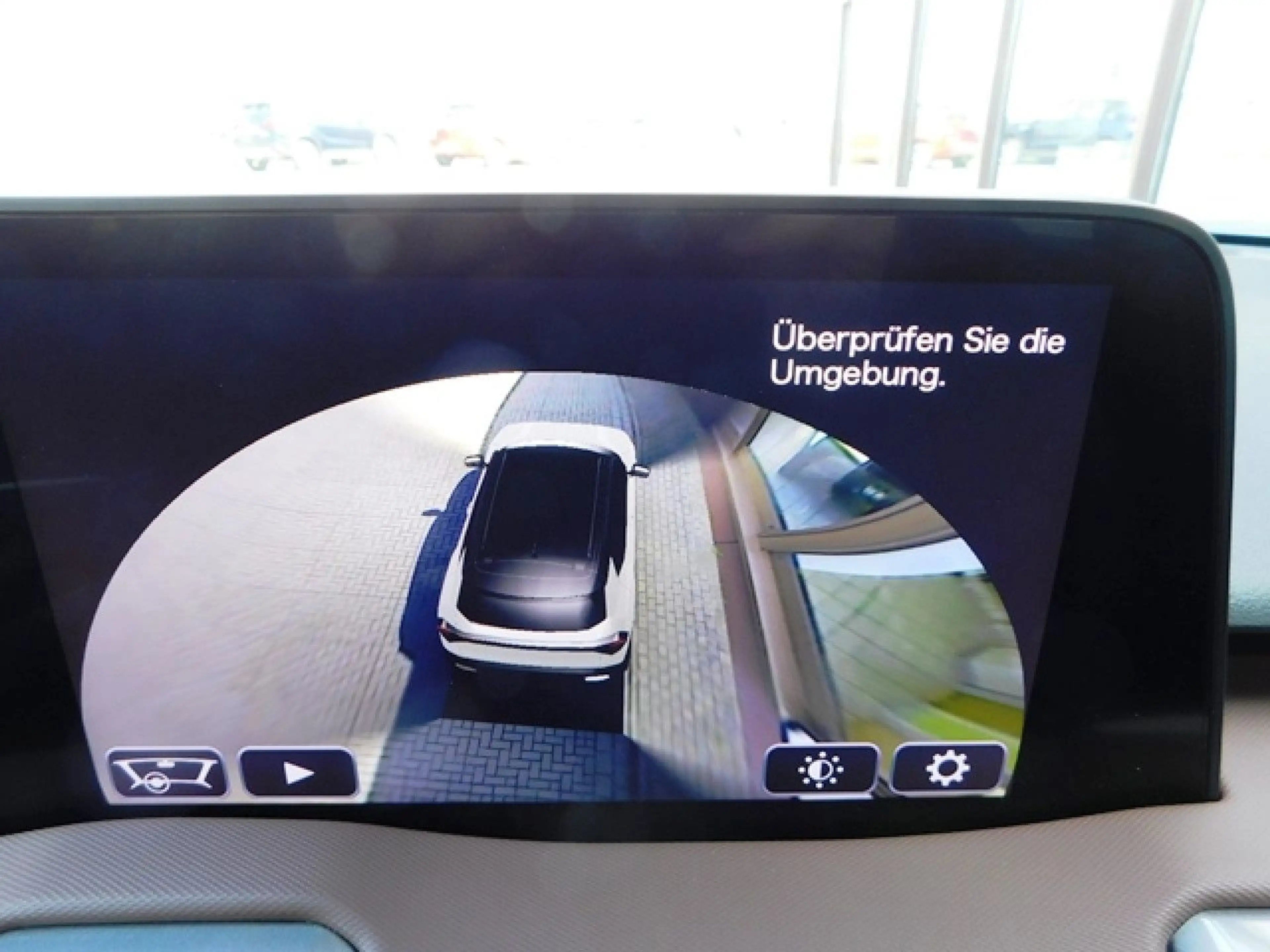 Suzuki Vitara e  eAxle ALLGRIP-e Comfort+ 5D CVT Bluetooth — photo 15