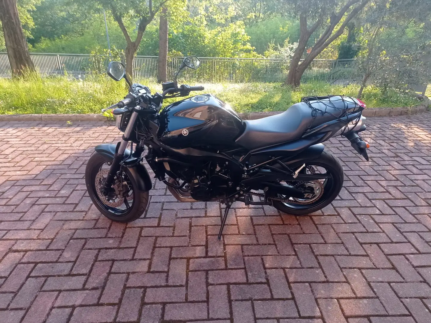 Yamaha FZ 6 Negru - 2