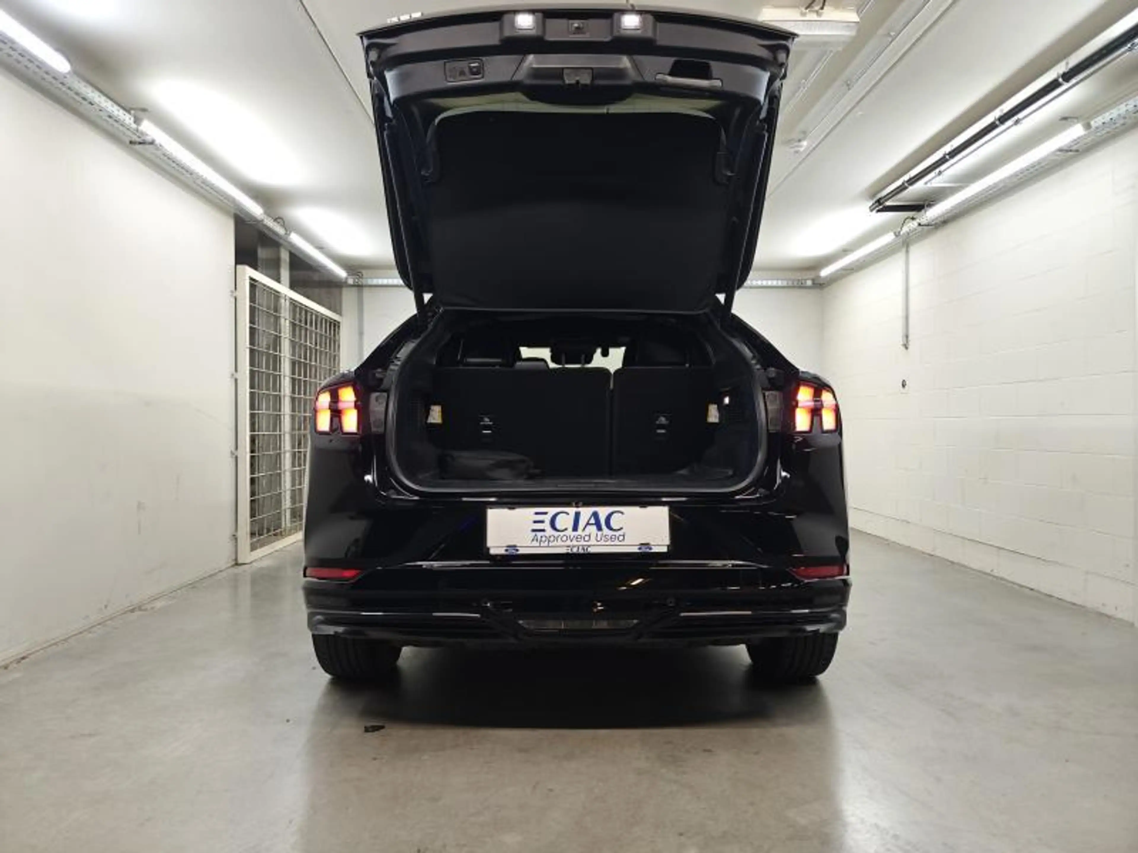 Ford Mustang Mach-E AWD - Pano dak - 46814km - Garantie — photo 9