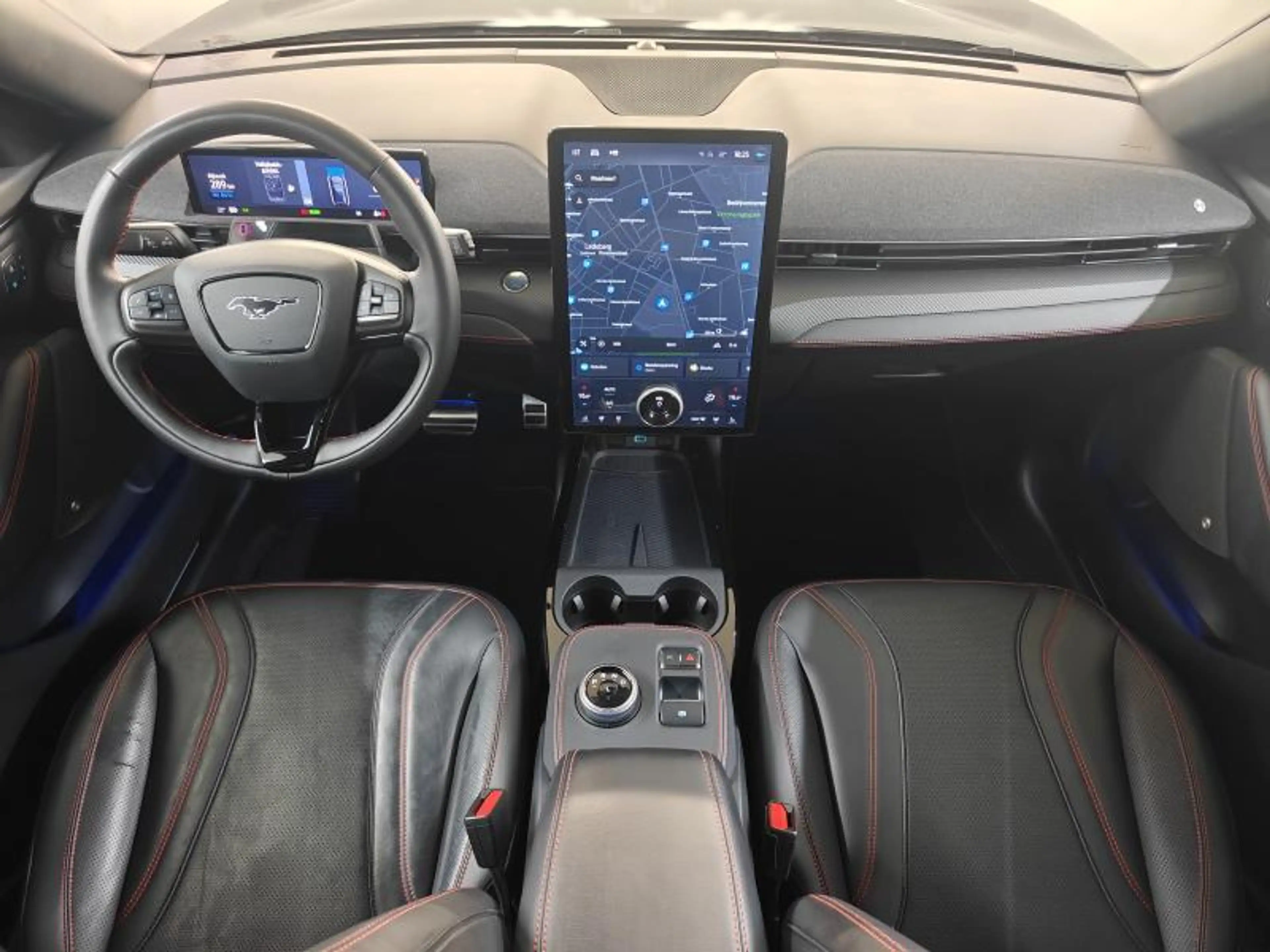 Ford Mustang Mach-E AWD - Pano dak - 46814km - Garantie — photo 6