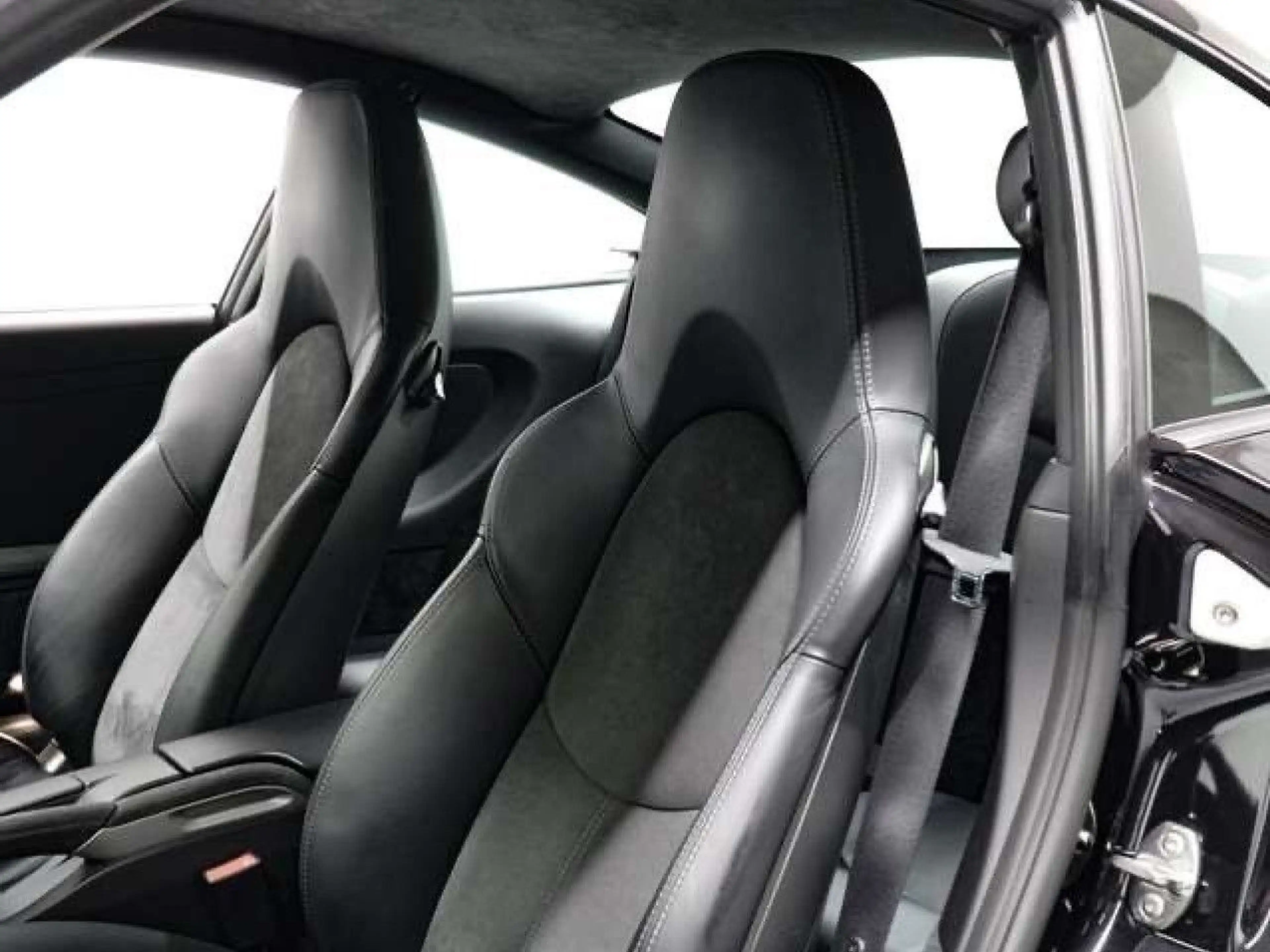 Porsche 997 911 GTS Coupé PDK Navi SSD — photo 15