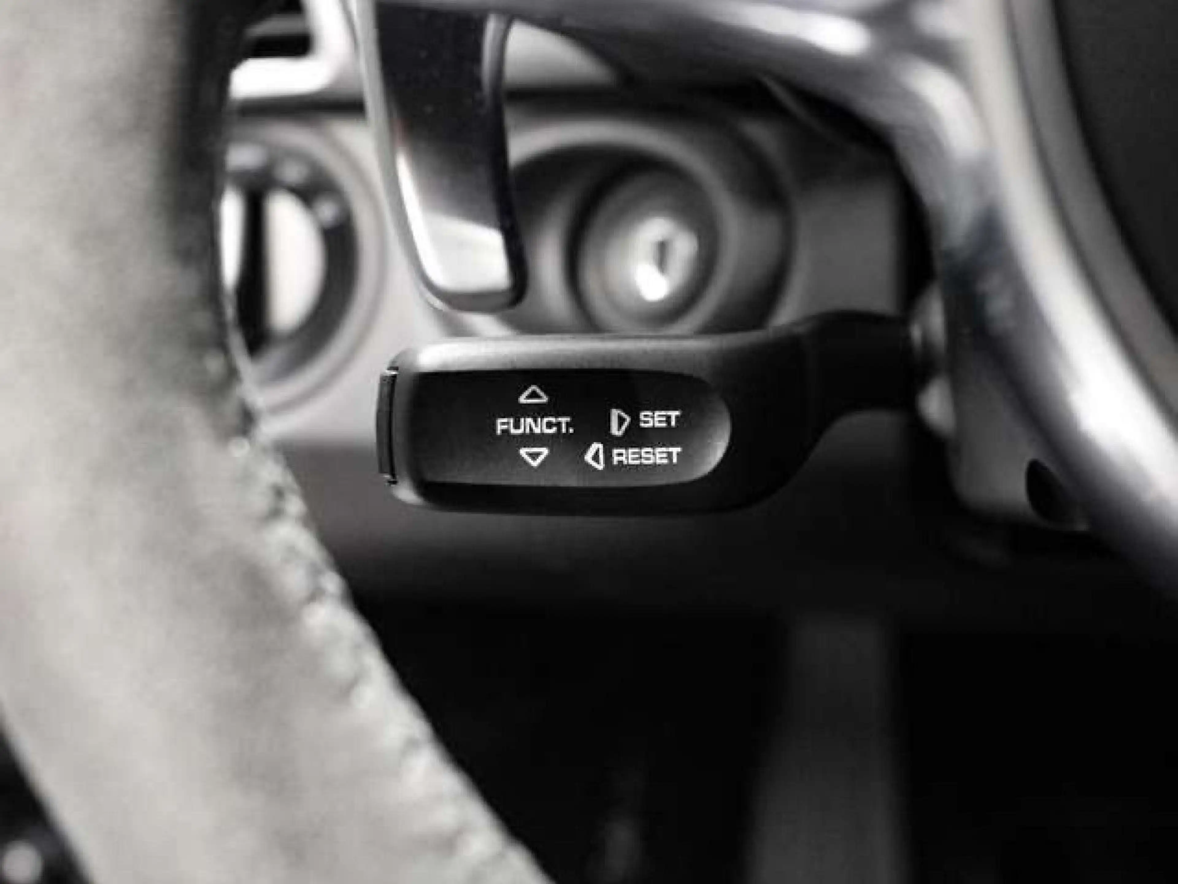 Porsche 997 911 GTS Coupé PDK Navi SSD — photo 13