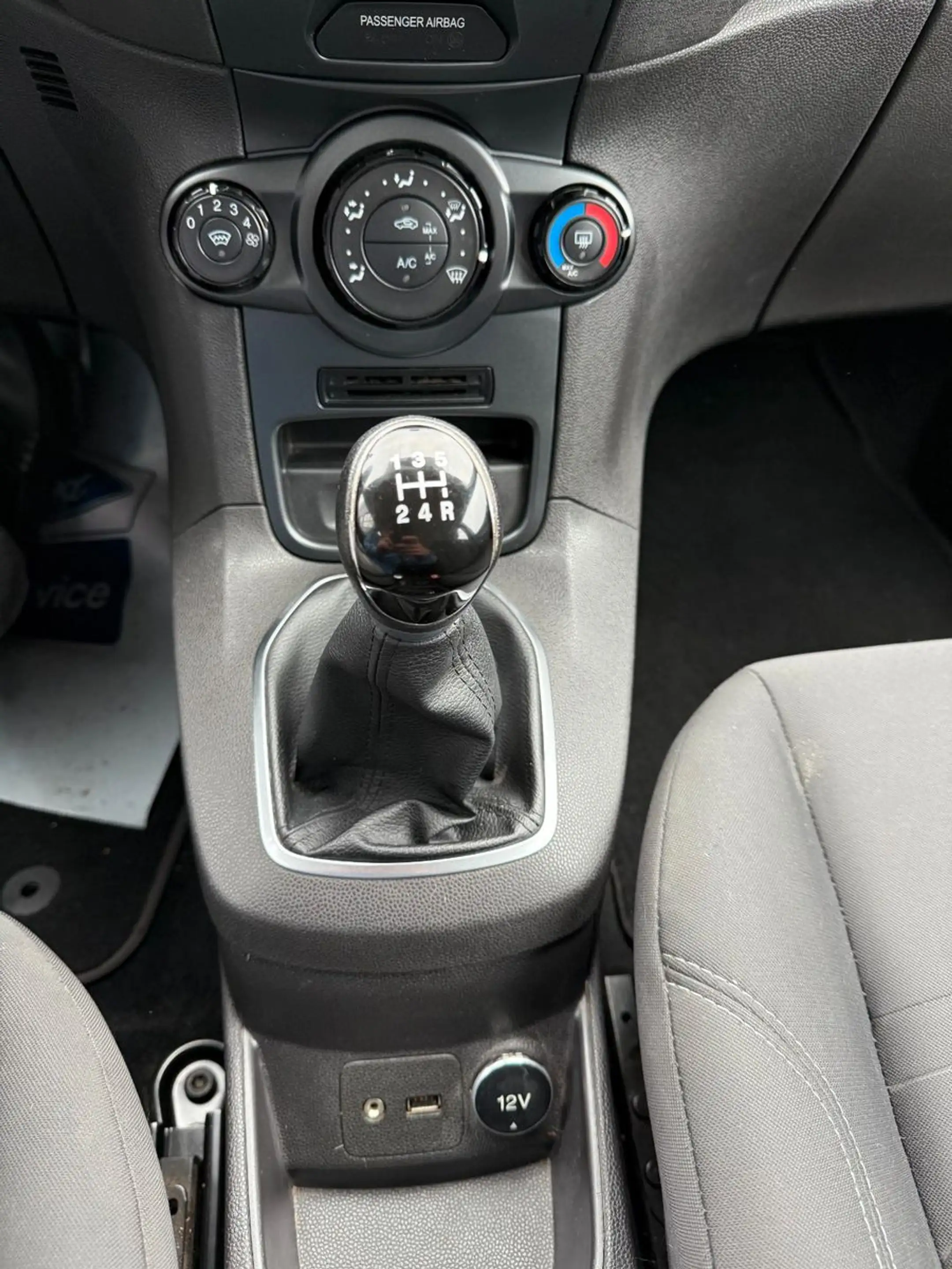 Ford Fiesta Trend (Tüv&Inps. neu) — photo 8