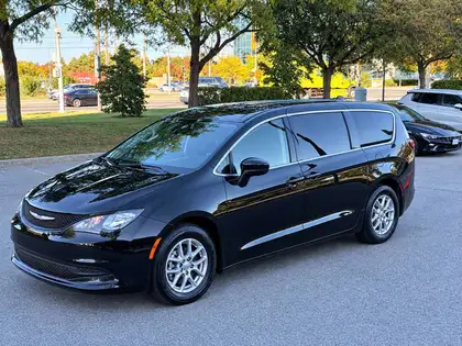 Black 2024 Chrysler Grand Caravan Minivan  9-Speed Automatic