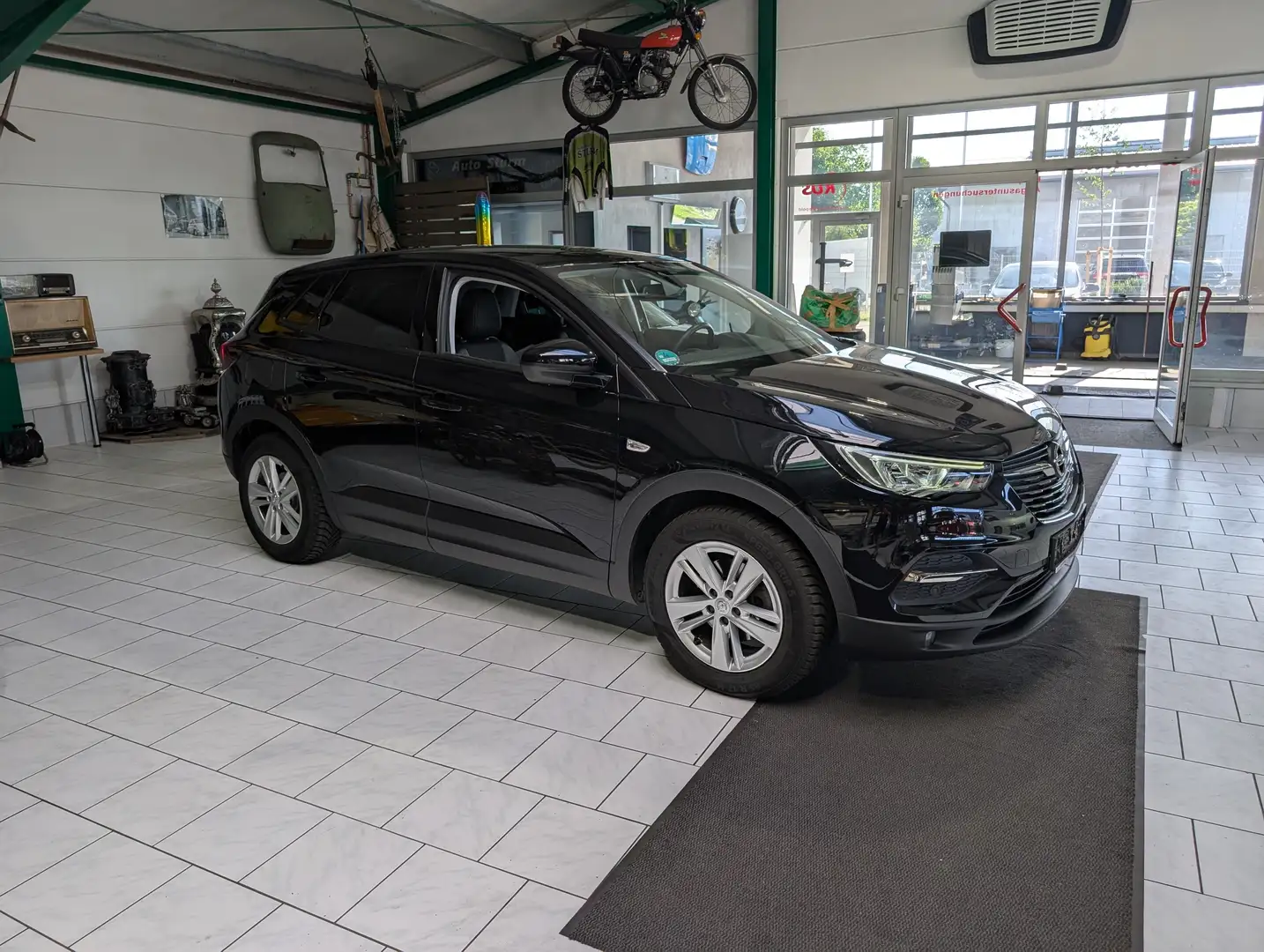 Opel Grandland X Edition Schwarz - 2