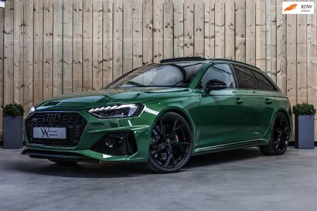 Audi RS4 2.9 TFSI Quattro *Pano*B&O*360 Camera*RS-Stoelen*K