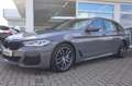 BMW 540 i xDrive Touring M Sport/Head-Up/HiFi/AHK/Shz Grau - thumbnail 1