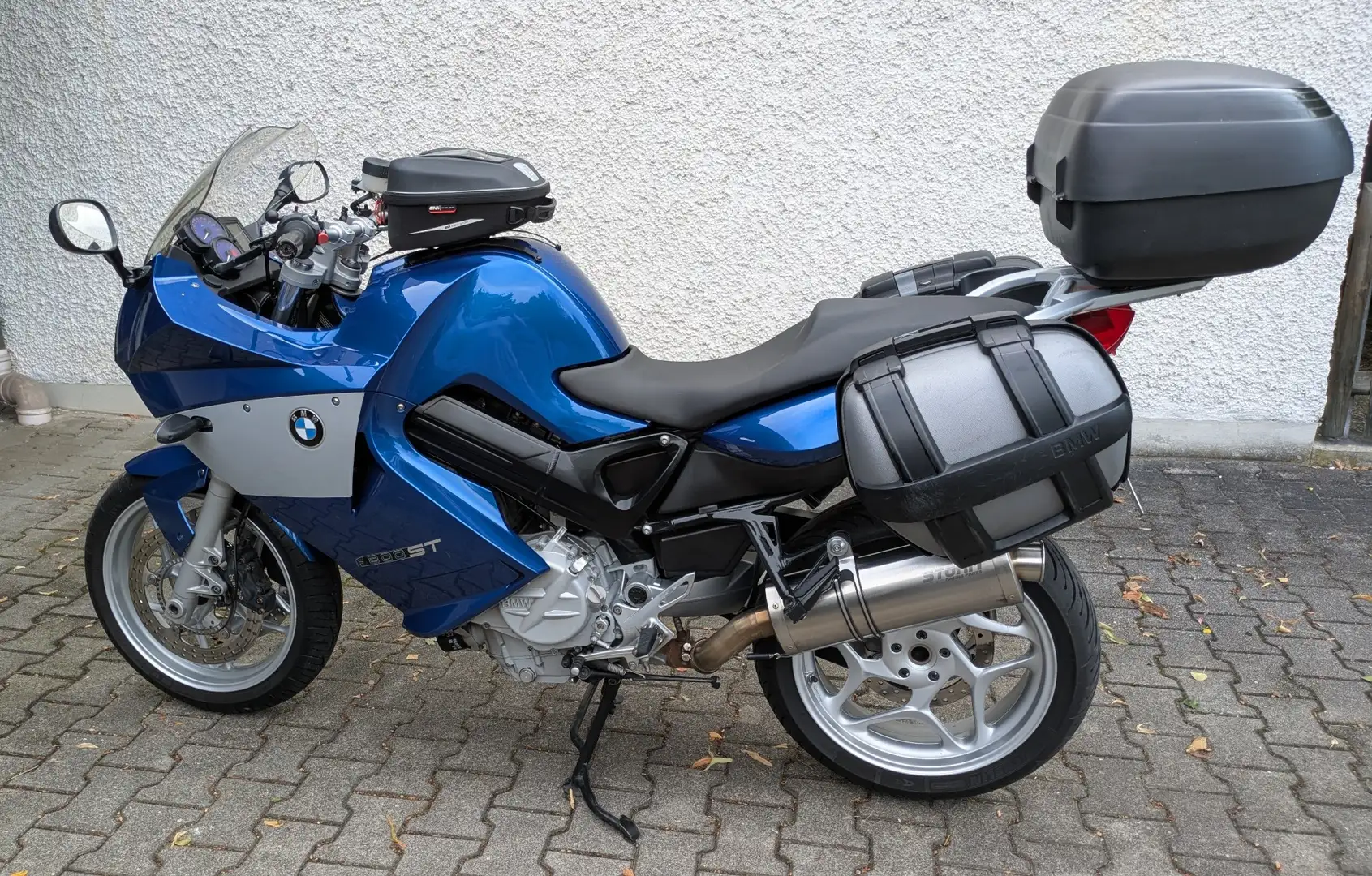 BMW F 800 ST Blauw - 2