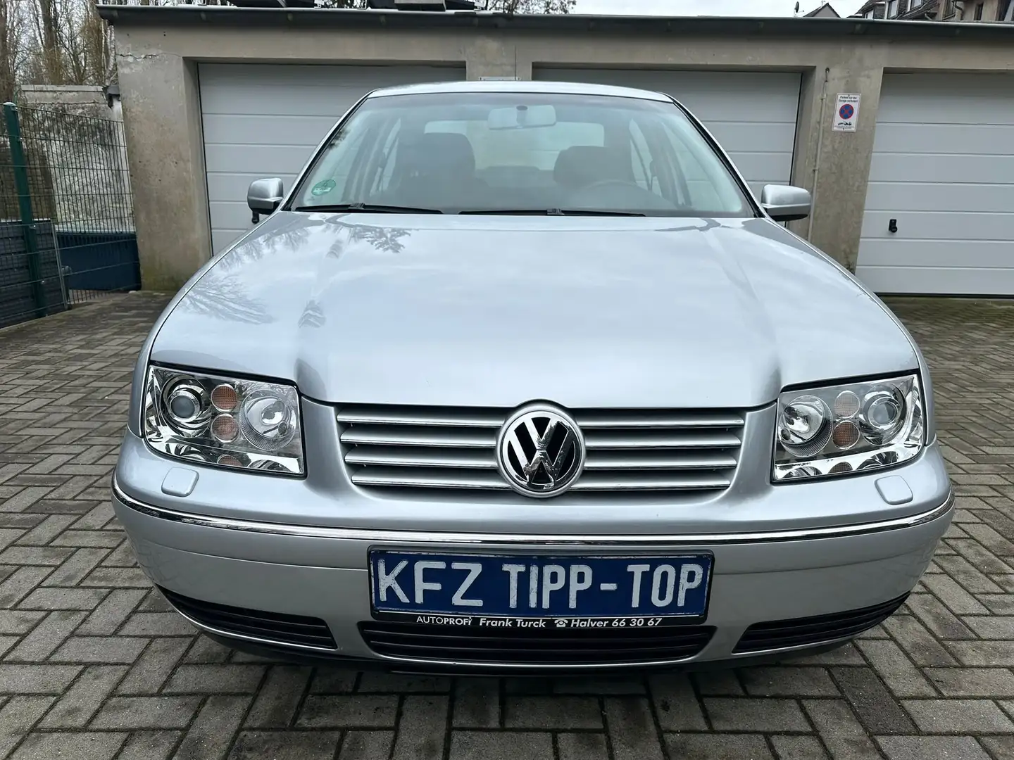 Volkswagen Bora Pacific/Automatik/Klima/8x.Fachbereift/Tüv Neu Grey - 1