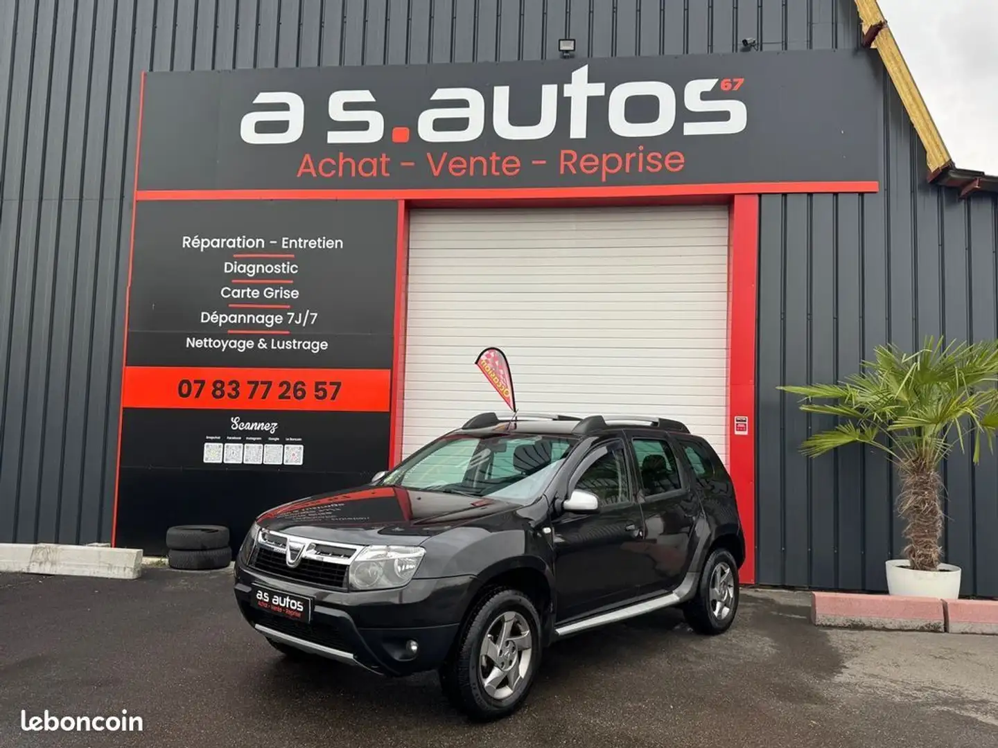 Dacia Duster 1.5. DCI 110 CV 4X4 SUV dans toute la France Noir - 1