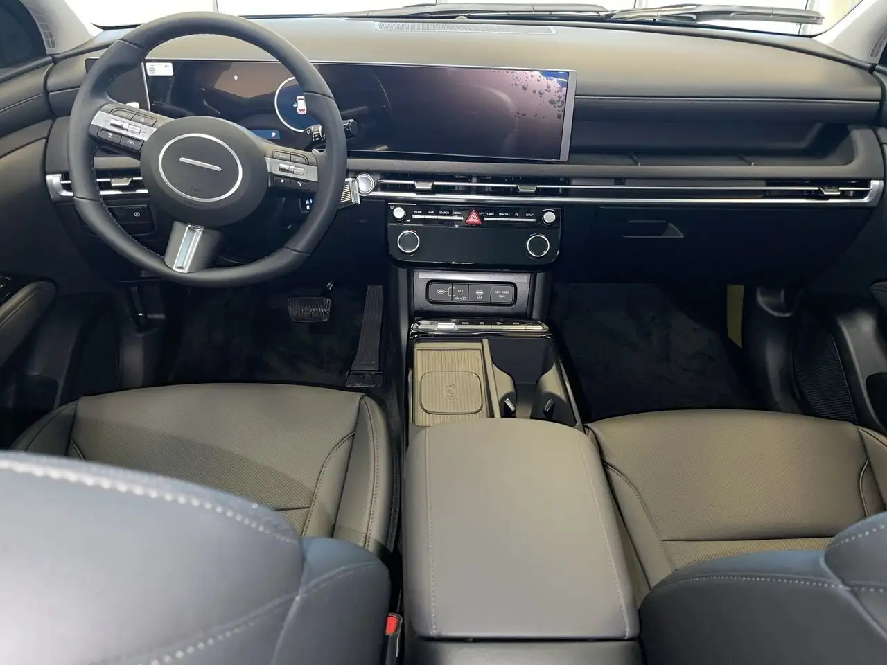 Hyundai TUCSON снимка Hyundai TUCSON