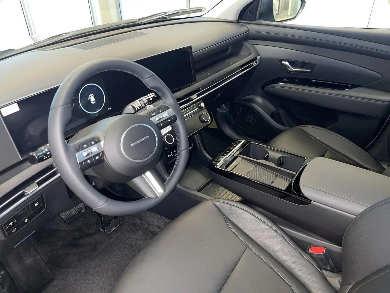 Hyundai TUCSON снимка Hyundai TUCSON