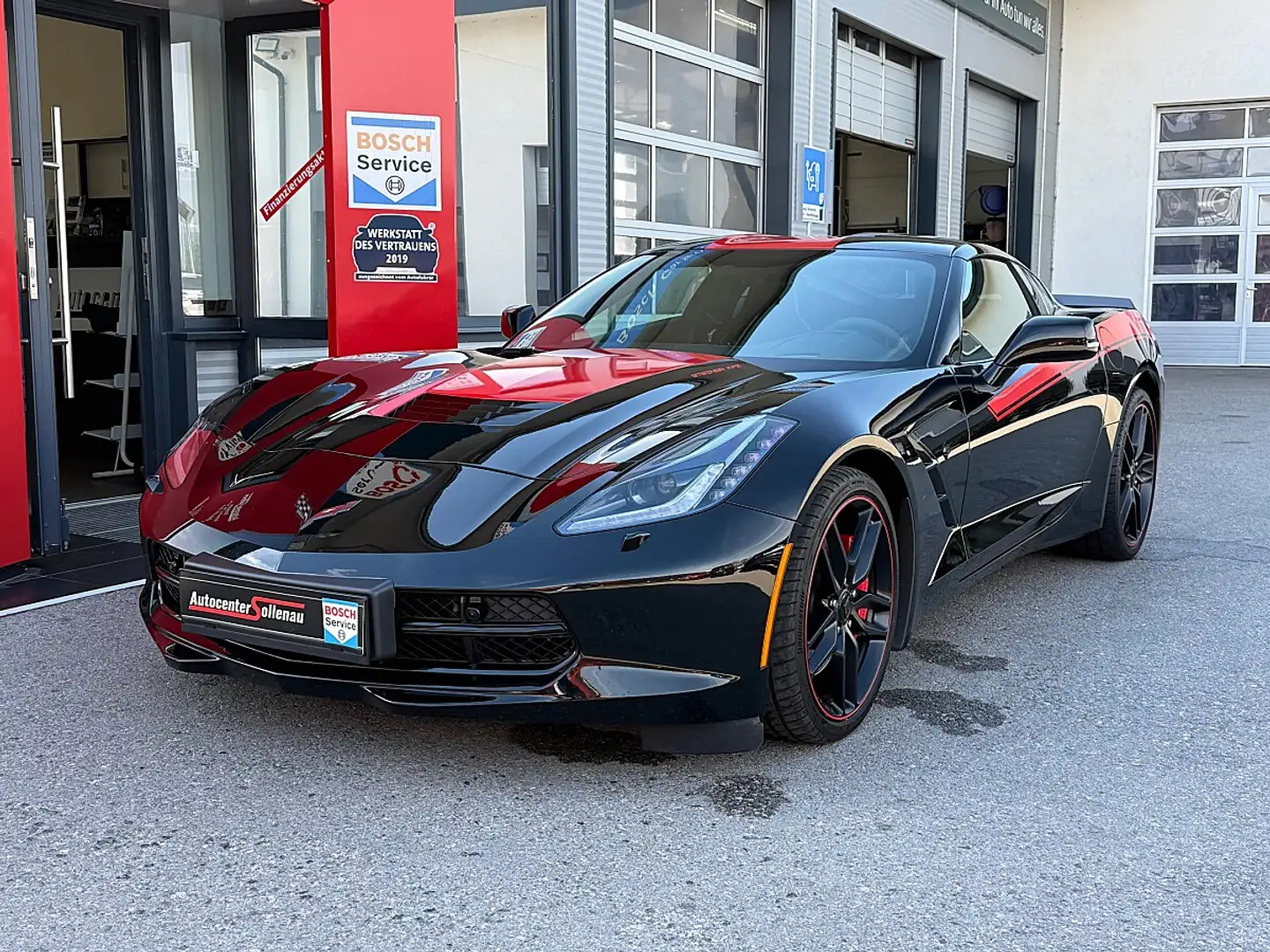 Chevrolet Corvette Schwarz - 1